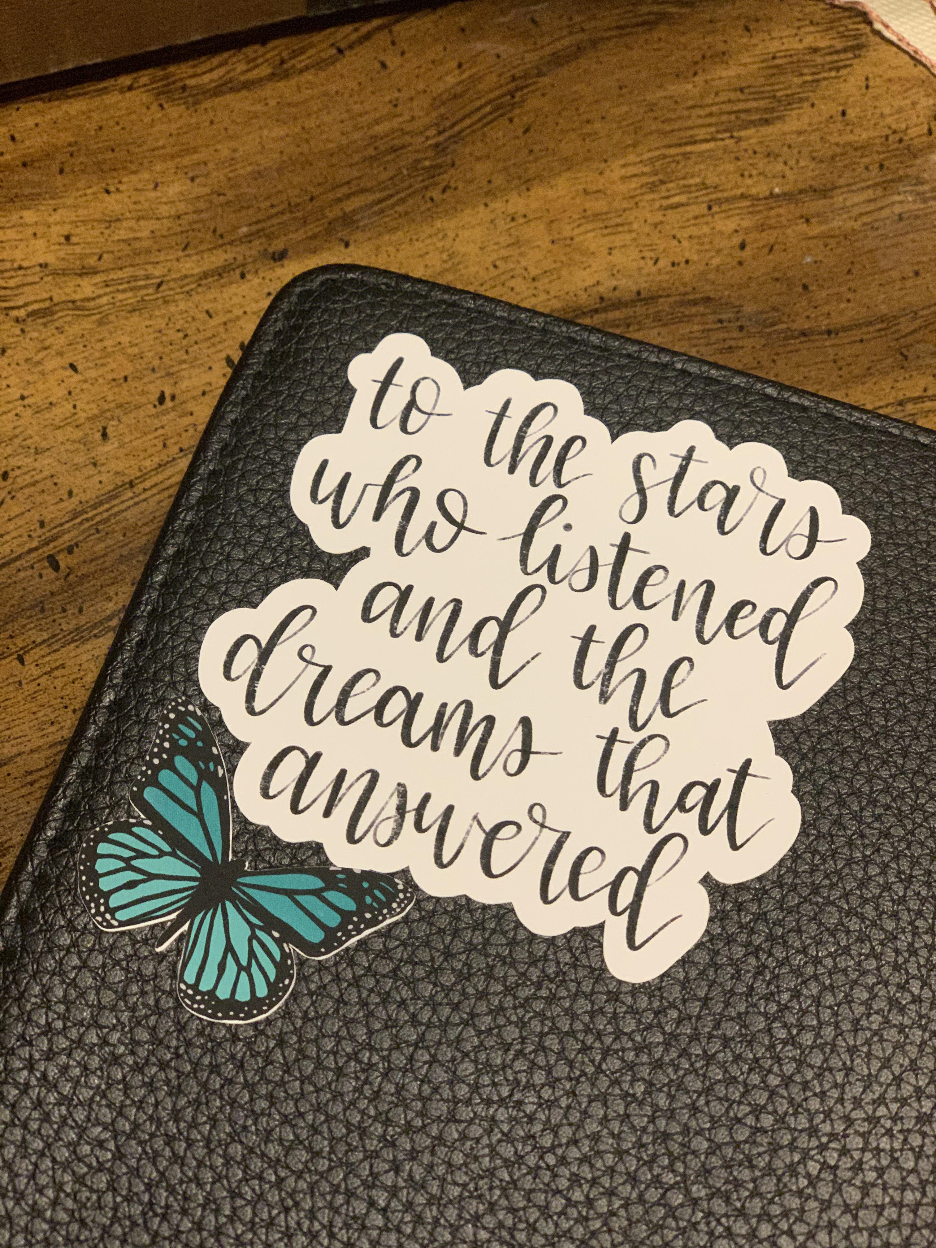 Newest sticker on the case for my Kindle 🥰 r/kindle
