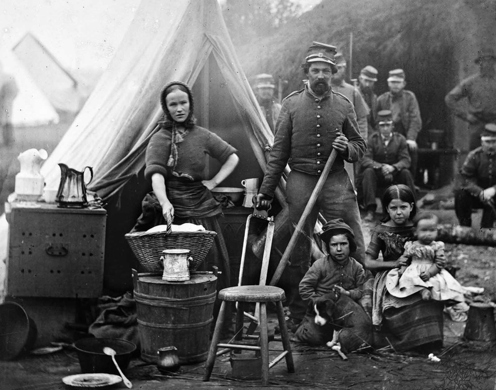 Routines of a Pennsylvania family near Fort Slocum, Washington