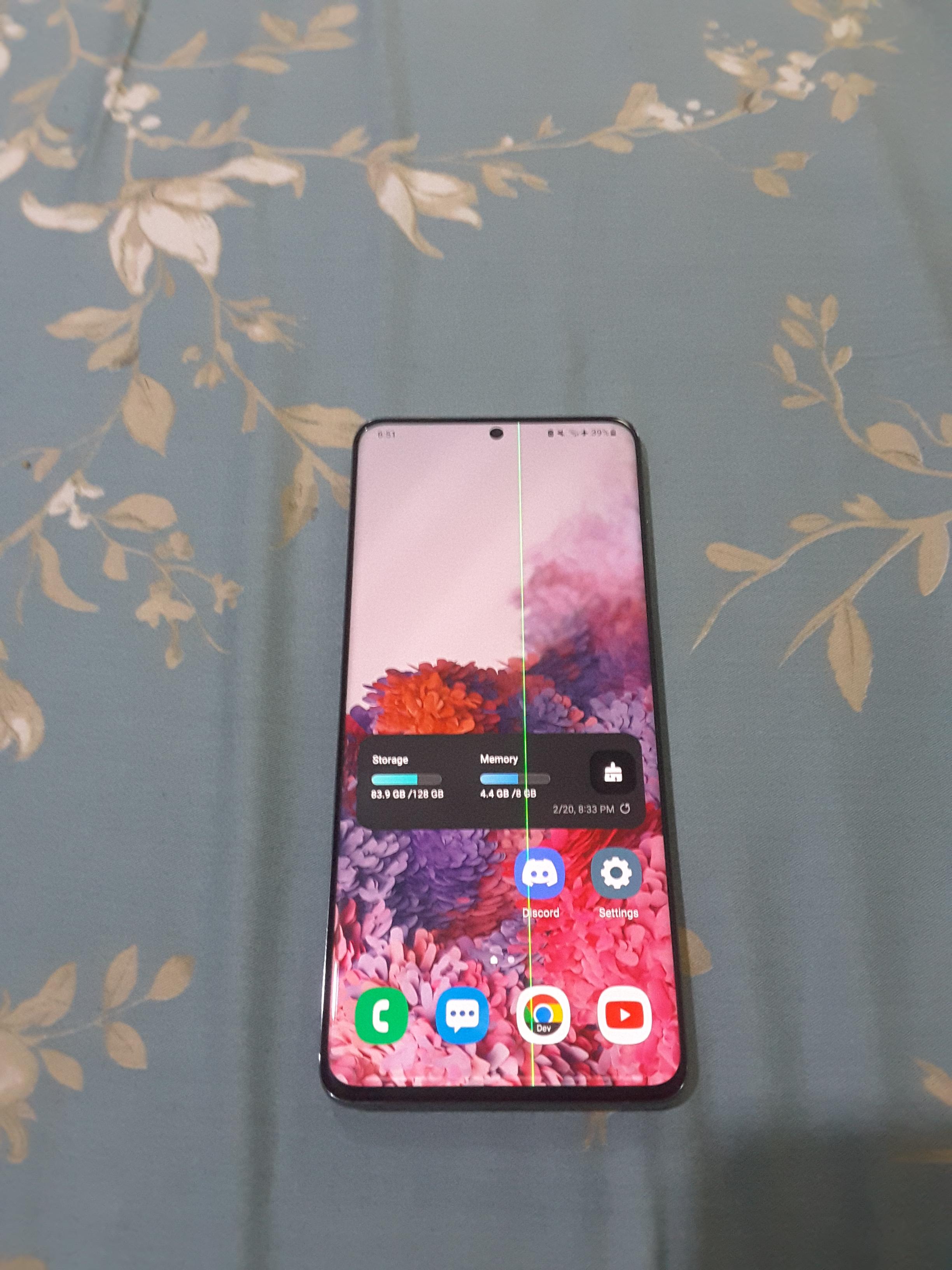 Green Vertical Line on Galaxy S20+ Screen Appeared 2 Days After