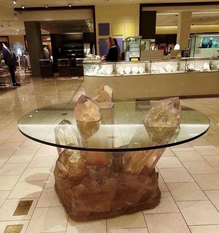 This quartz table looks awesome r/interestingasfuck