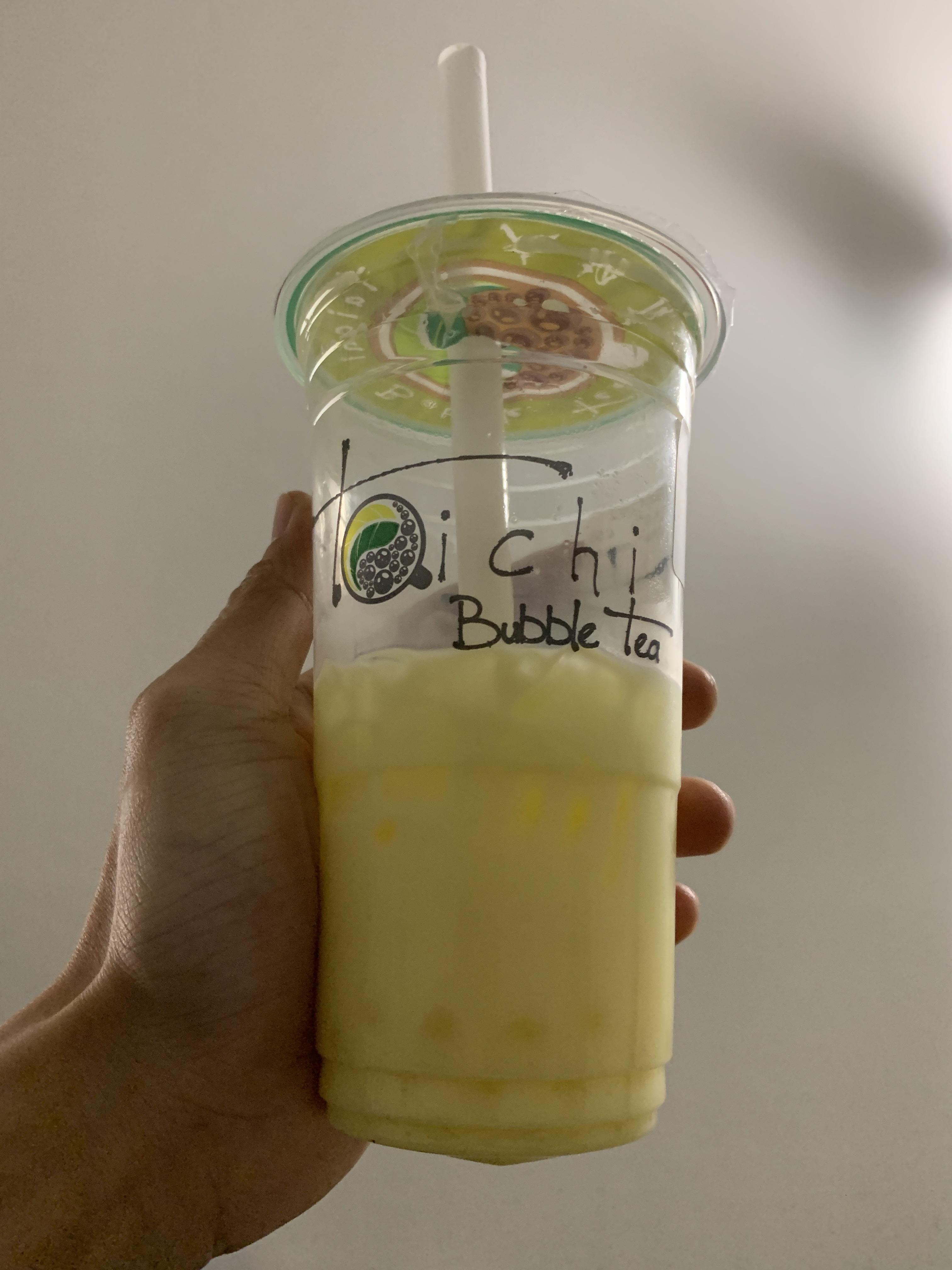 Banana boba w/ yogurtflavored tapiocas r/boba