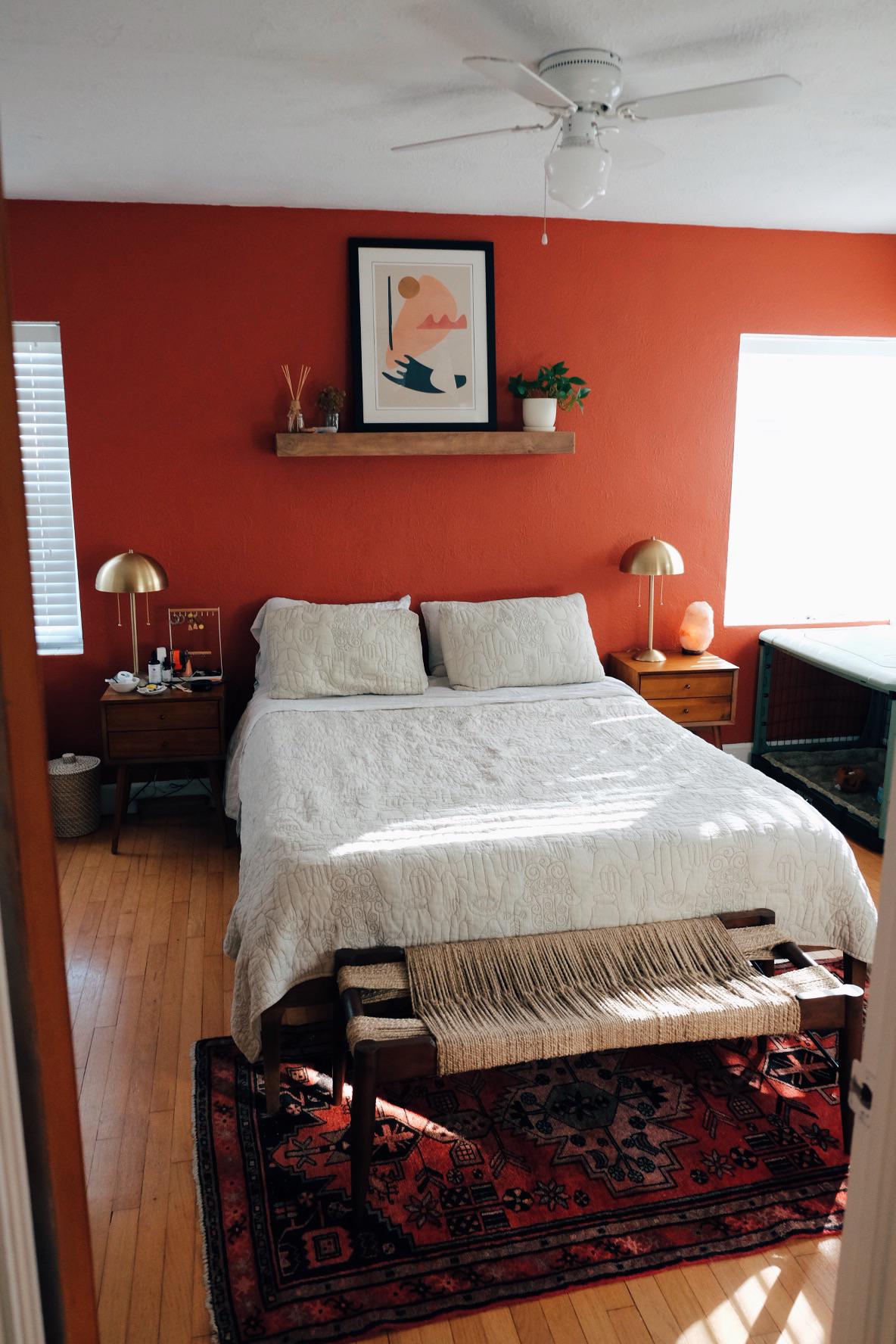 Terracotta bedroom in Florida r/CozyPlaces