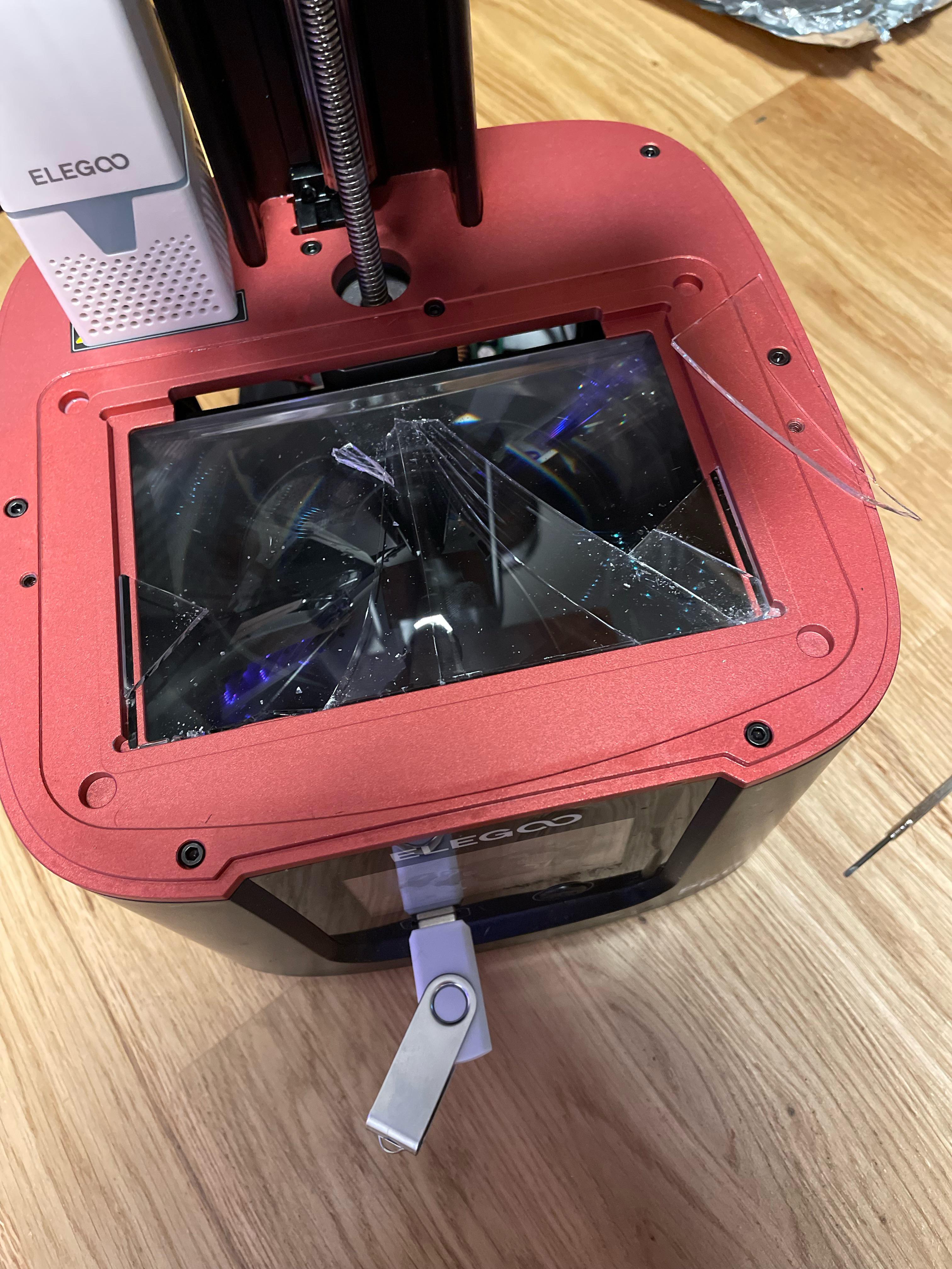 Soooo yeaa…. Anyone know where i can buy a replacment for the glass