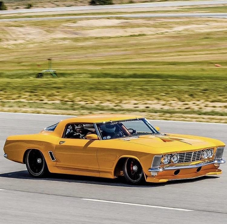 Buick? r/whatisthiscar