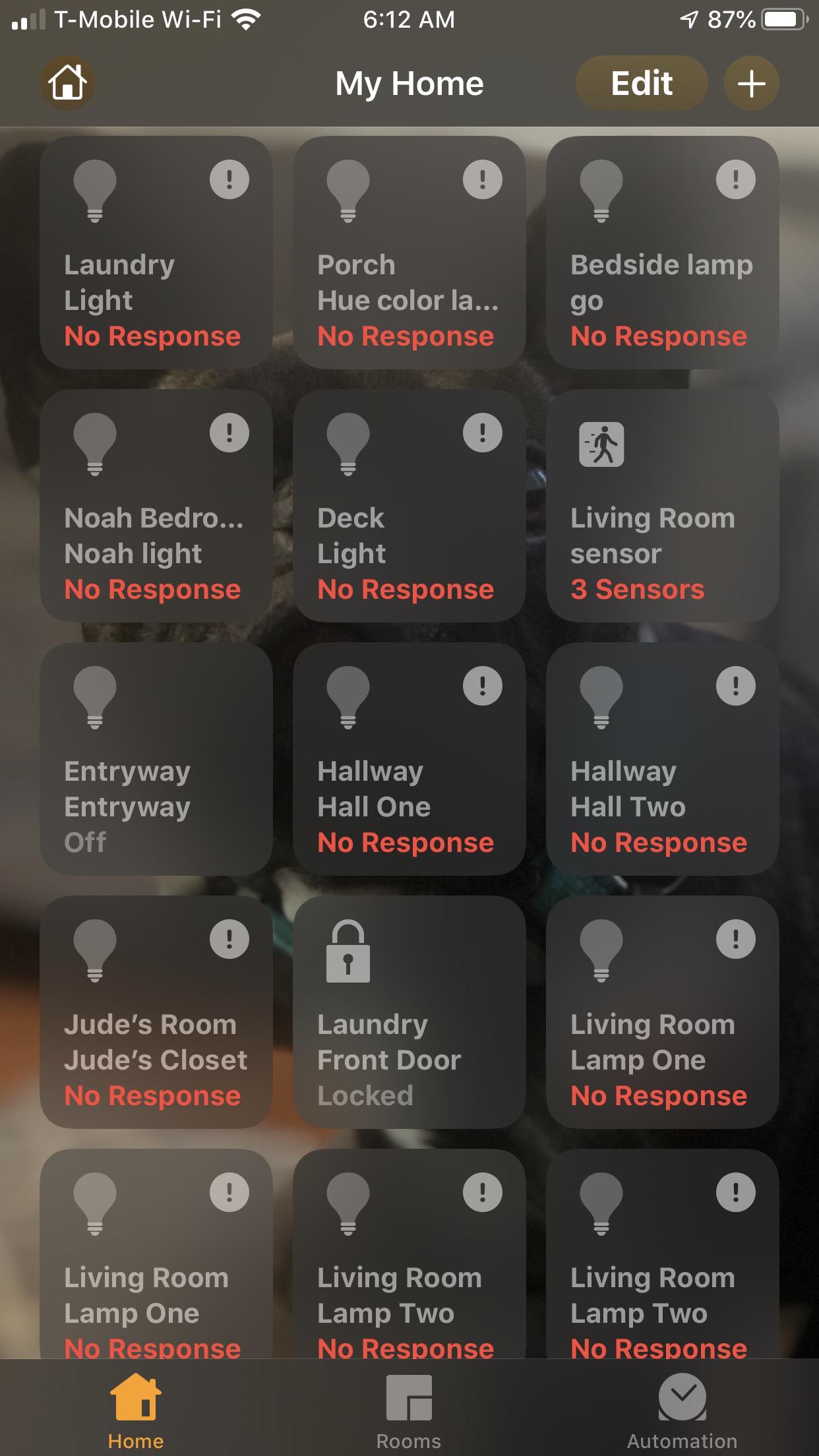 All but one Philips Hue light not responding with HomeKit? r/HomeKit