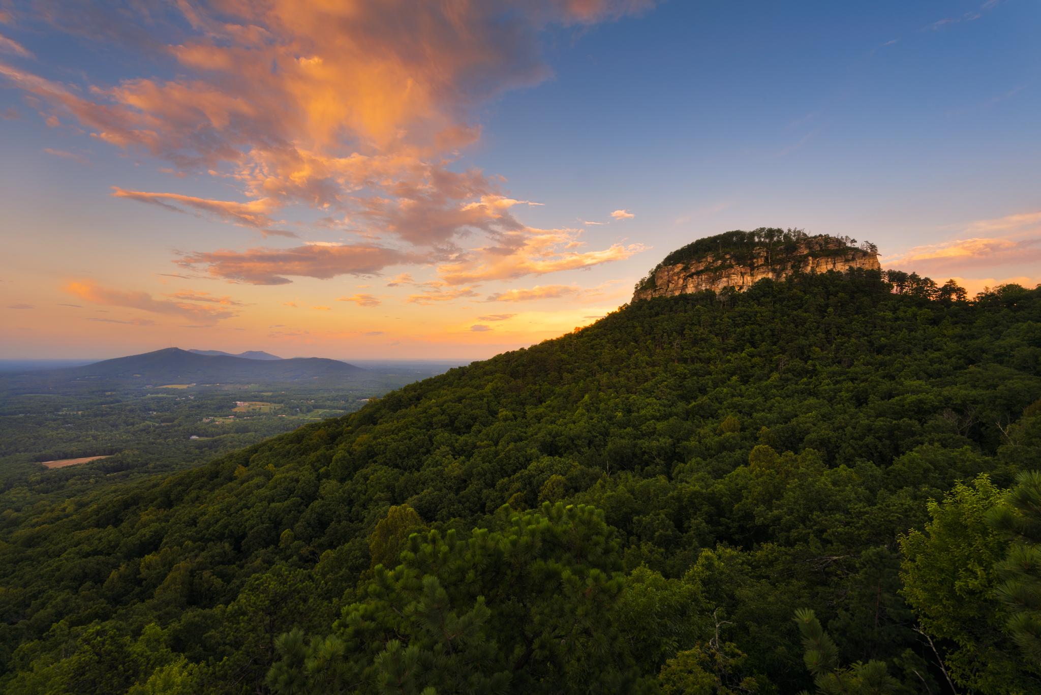 A Pilot Mountain Sunset r/NorthCarolina