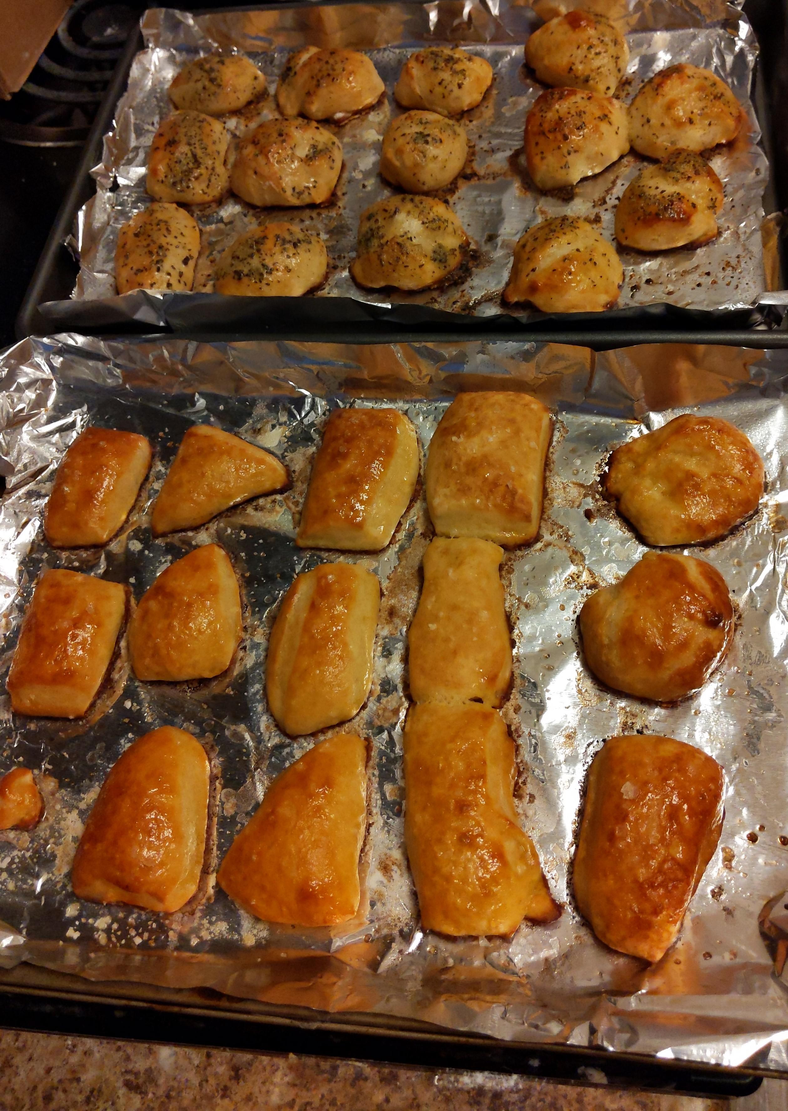 Mel's Kitchen Soft Pretzel Bitesplain salt and Parmesan Pesto r/Breadit