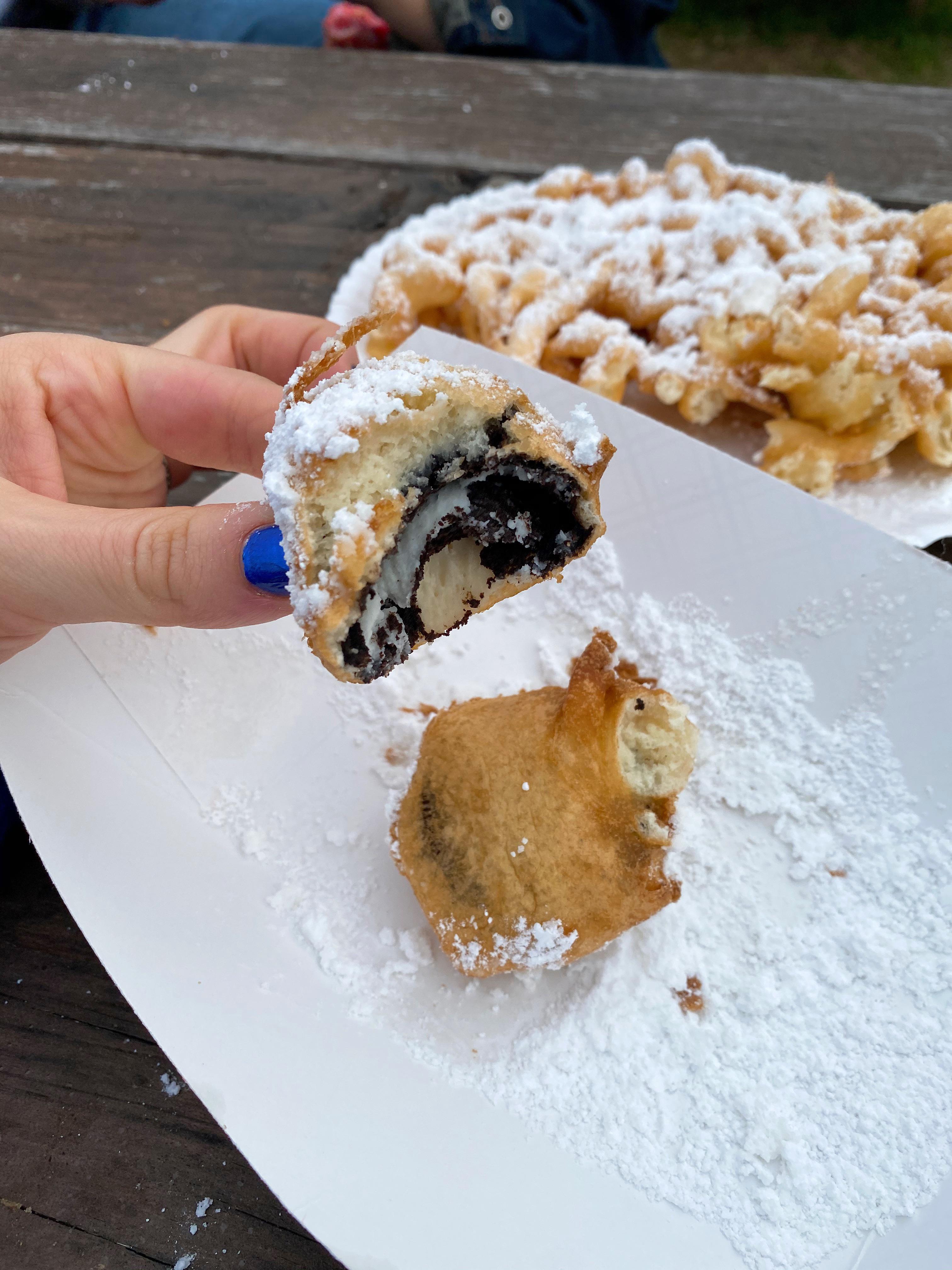 [I ate] Fried Oreos and funnel cake. r/food
