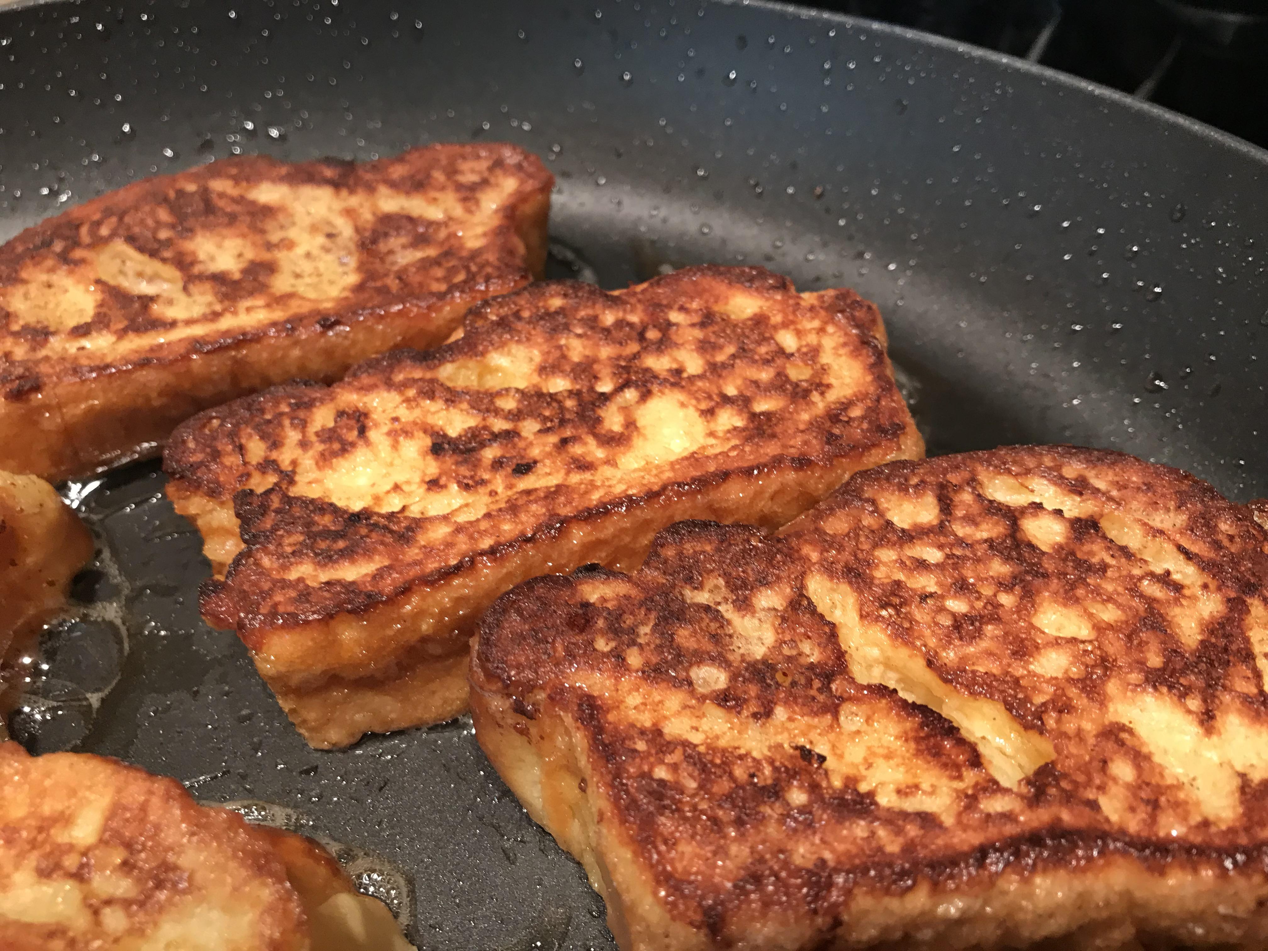Cream cheese brioche French toast. r/FoodPorn