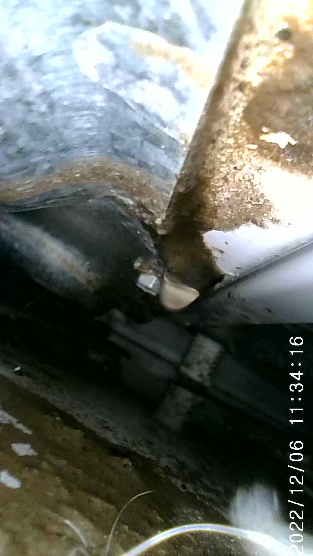 Bottom of GE top load washer seem rusted and leaking. Is it fixable