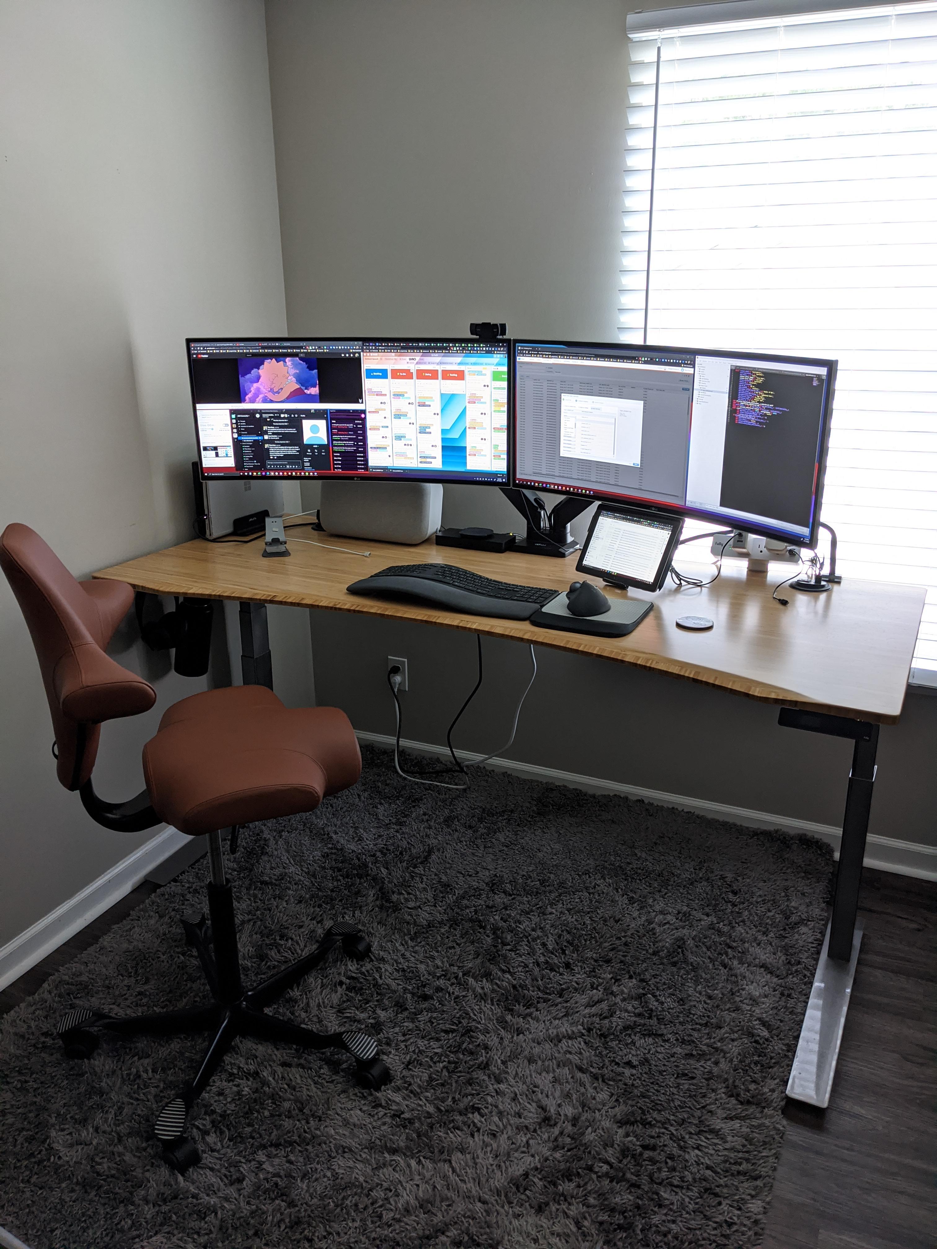New desk and chair addition to complete my battlestation r/battlestations
