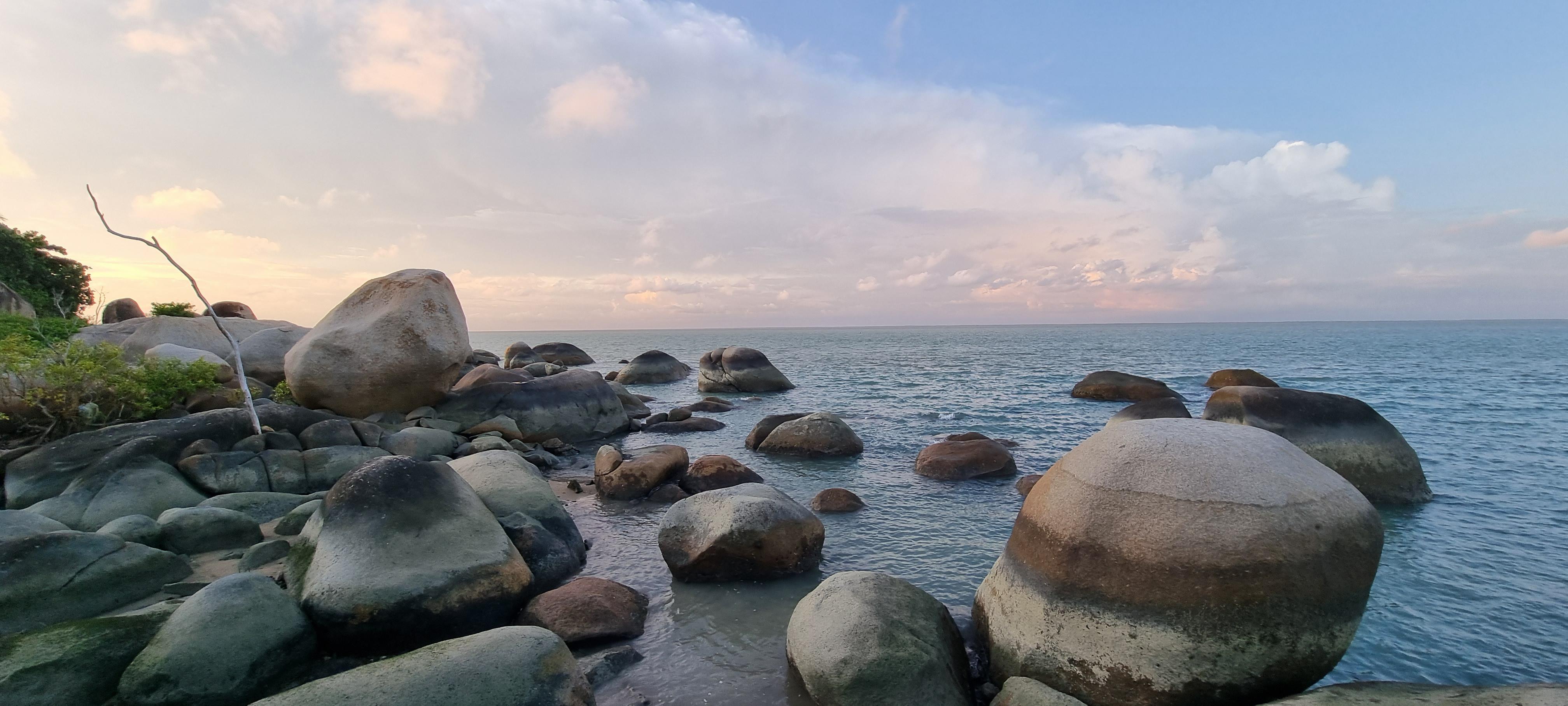 Northern Coast of Dauan Island, QLD, Australia [OC] [4032 X 1816] r