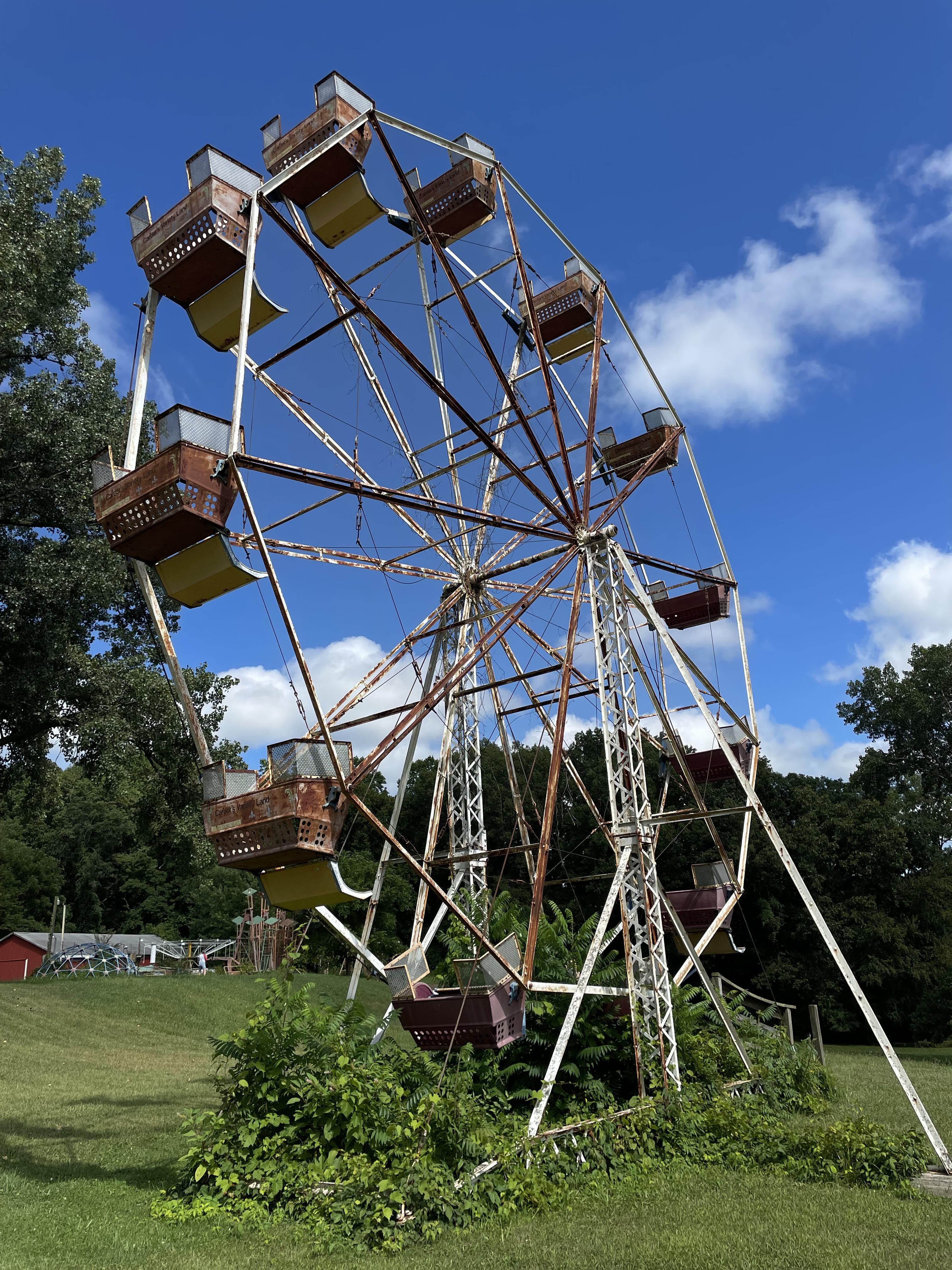 Amusement Park, LaPorte, Indiana r/AbandonedPorn