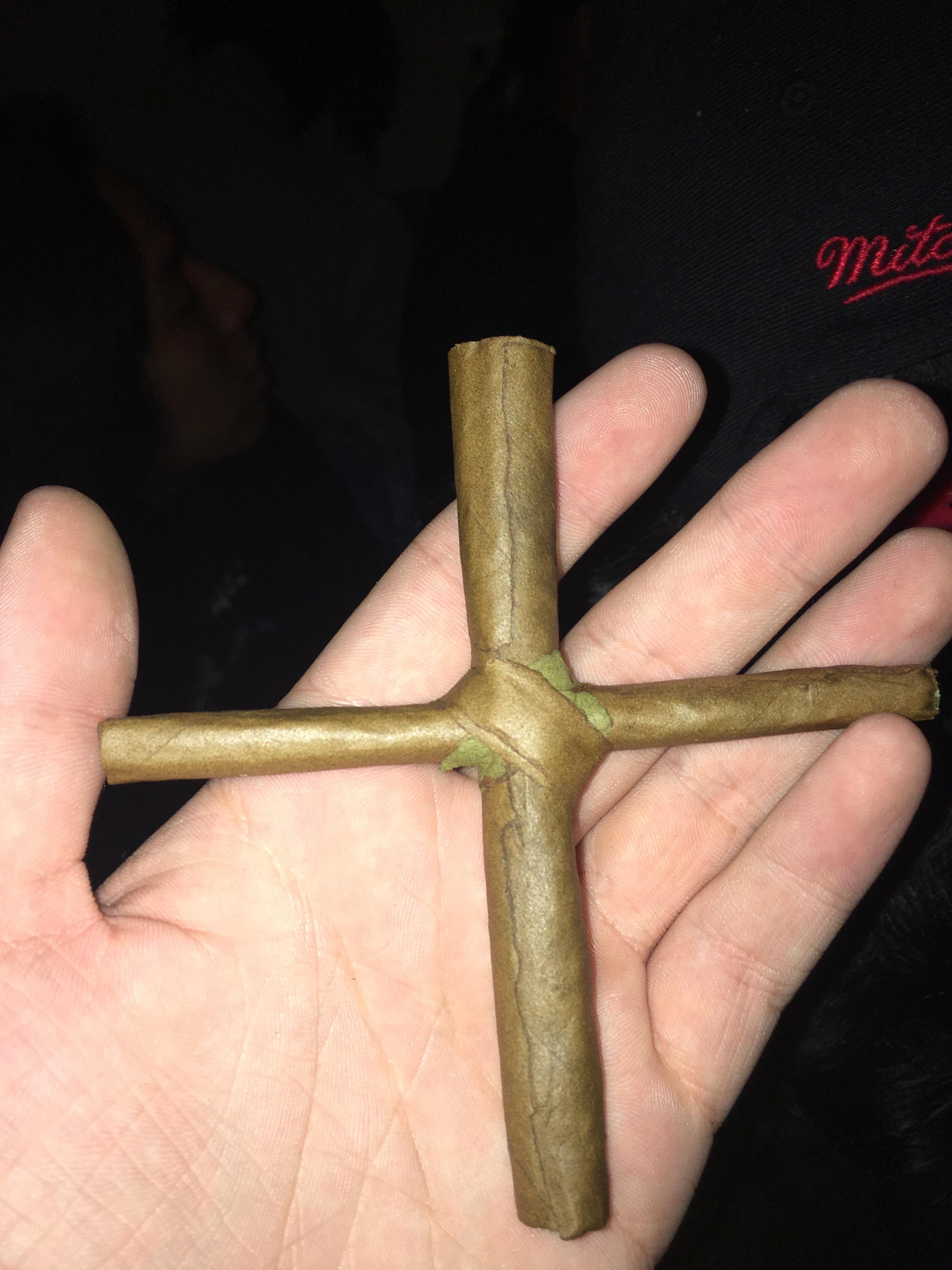 Gorilla Glue cross blunt after first full week of senior year 5.6 Grams