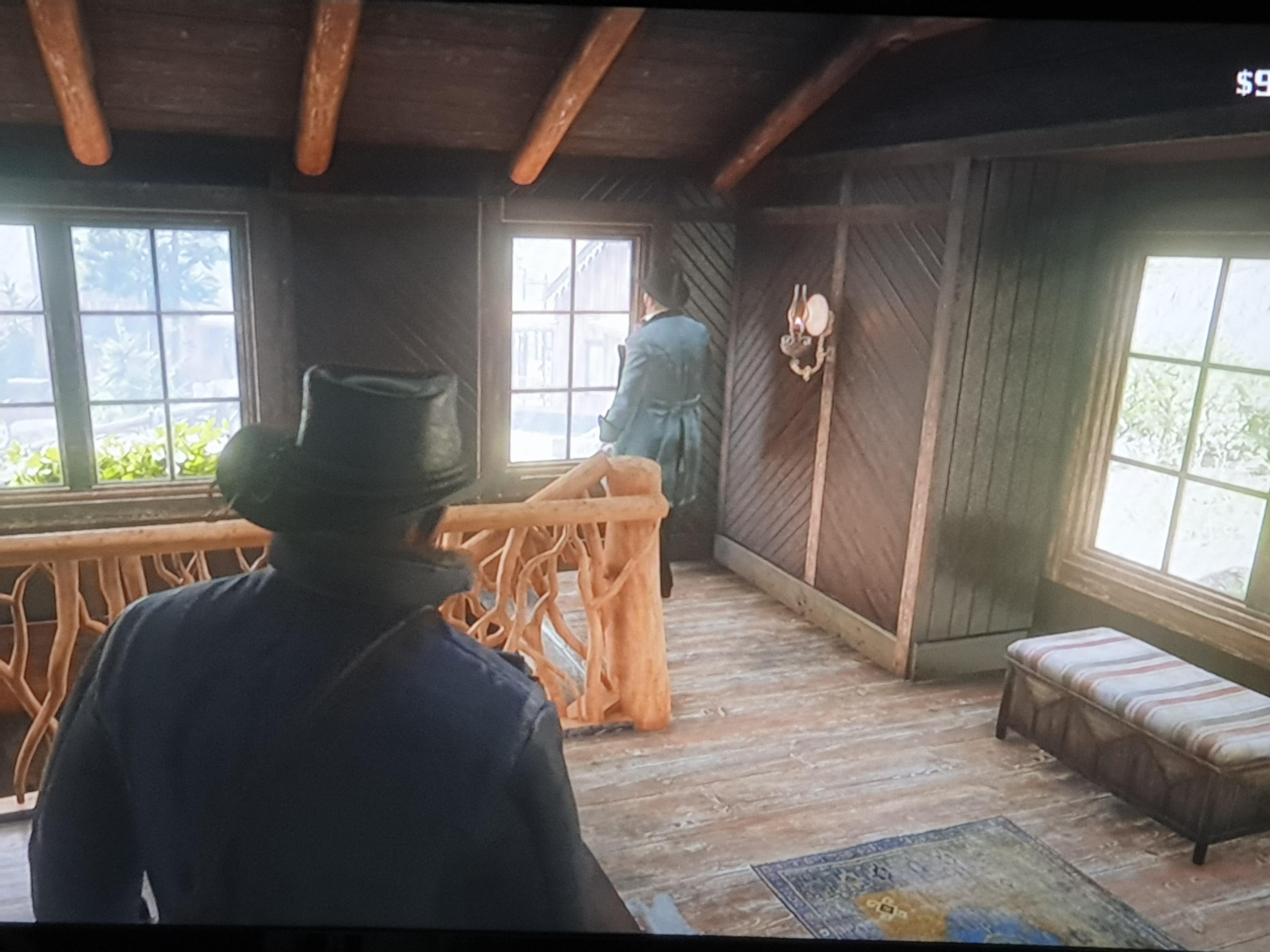 Stalking the mayor of Strawberey r/RDR2