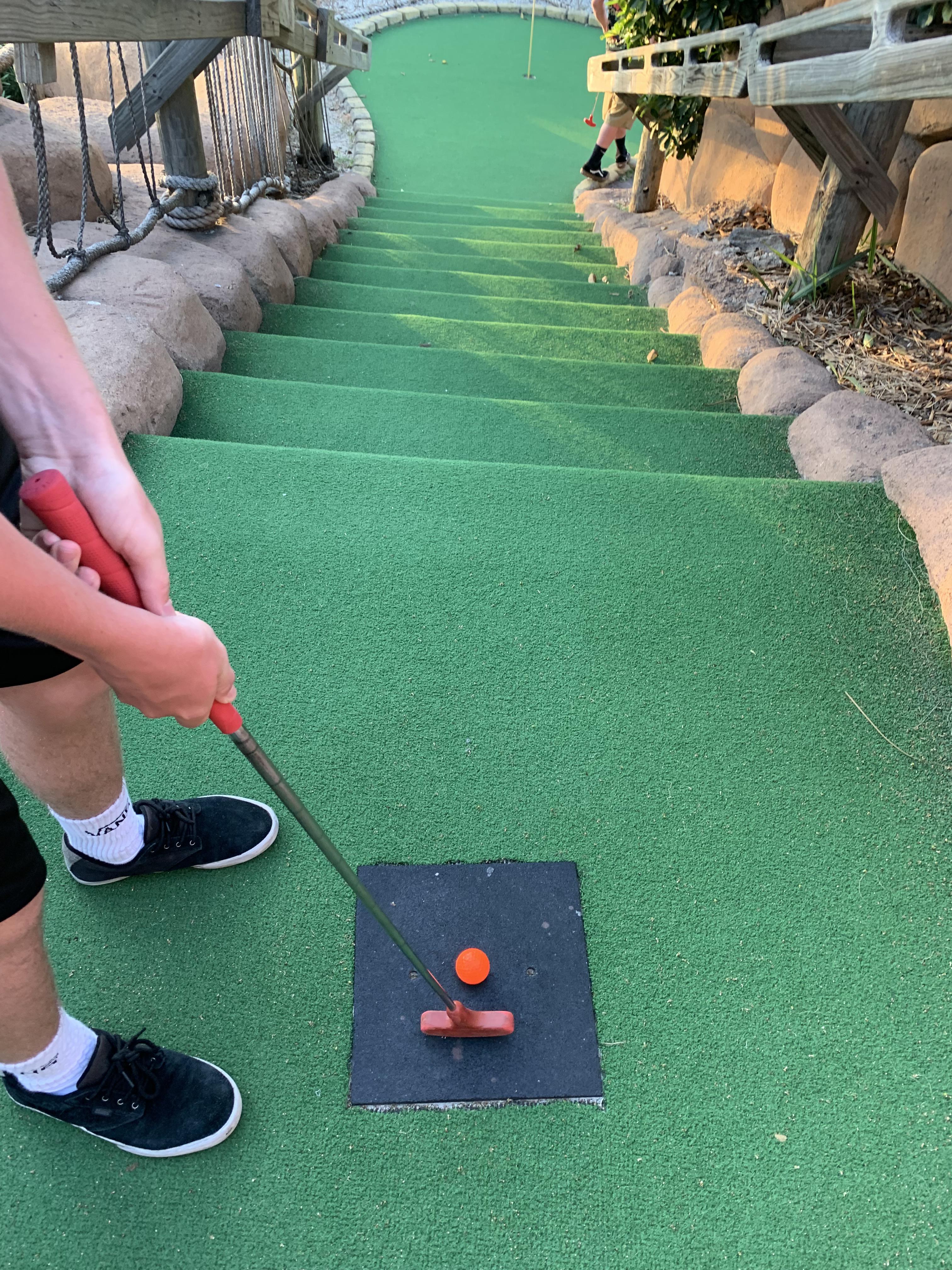 How Long Is A 12 Hole Golf Course