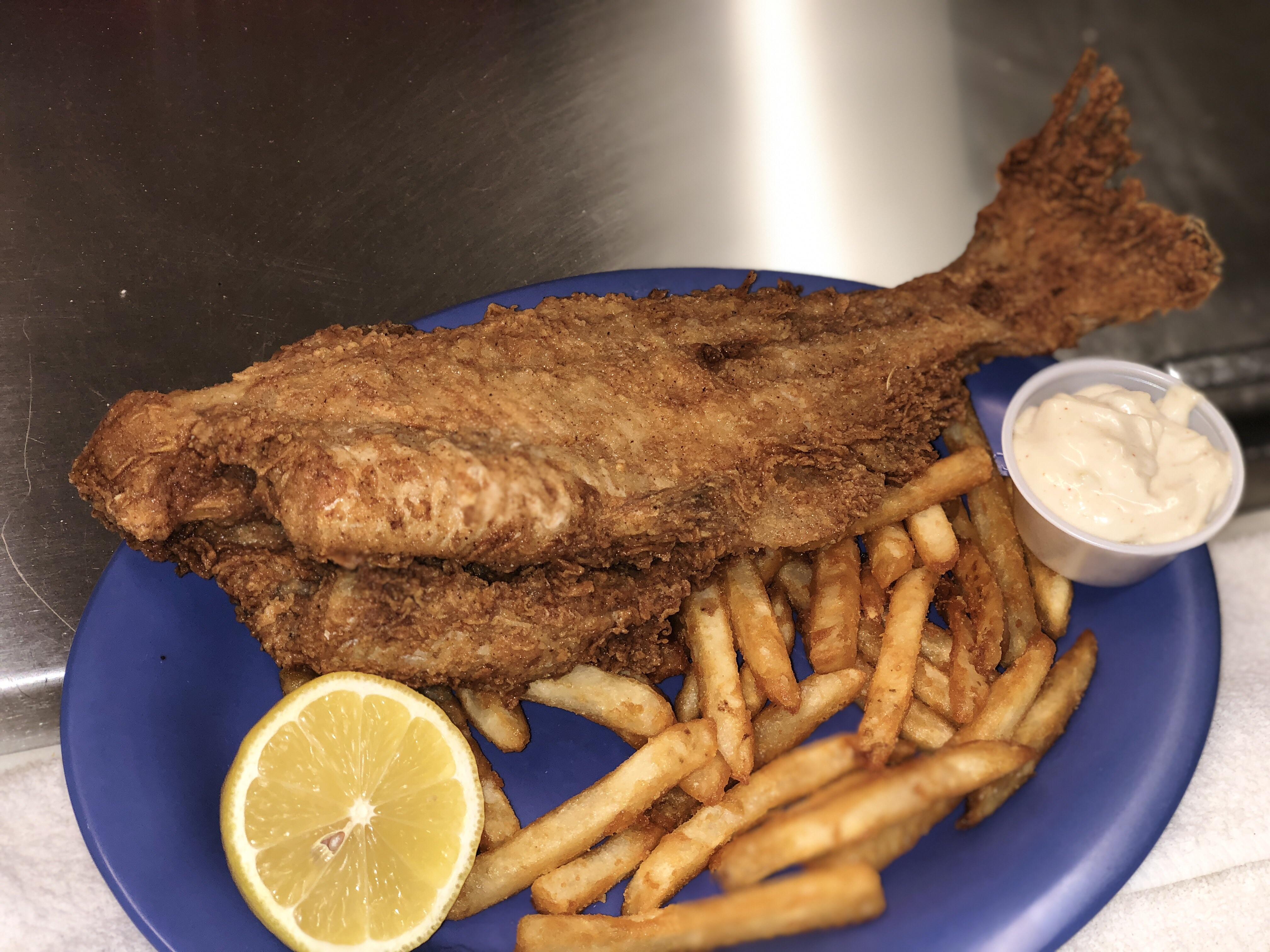 [pro/chef] I made catfish r/food