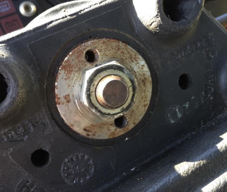 Cant get steering wheel bolt out any advice? r/MechanicAdvice