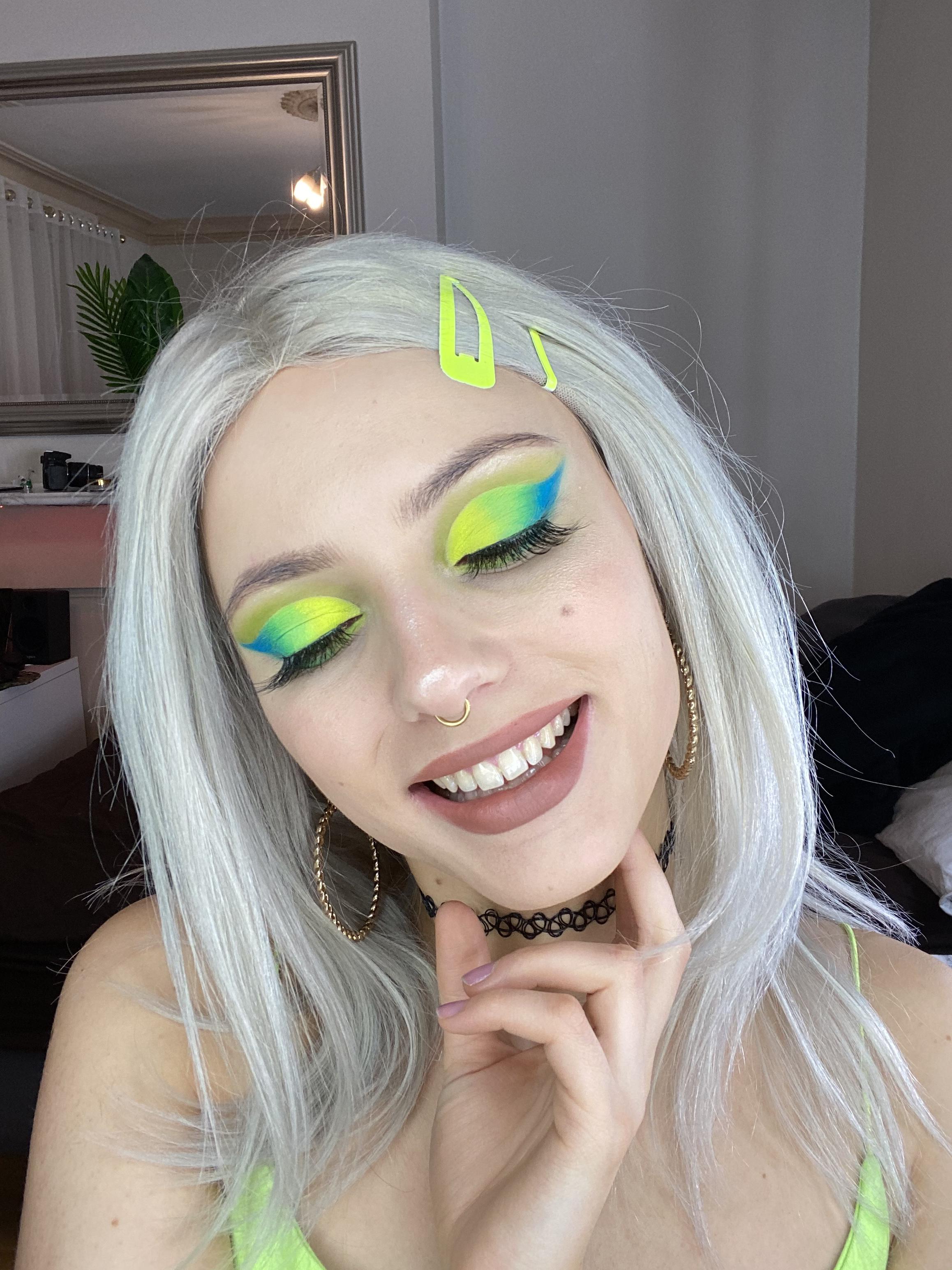 I'm so happy with how this look turned out gradual neon eye makeup
