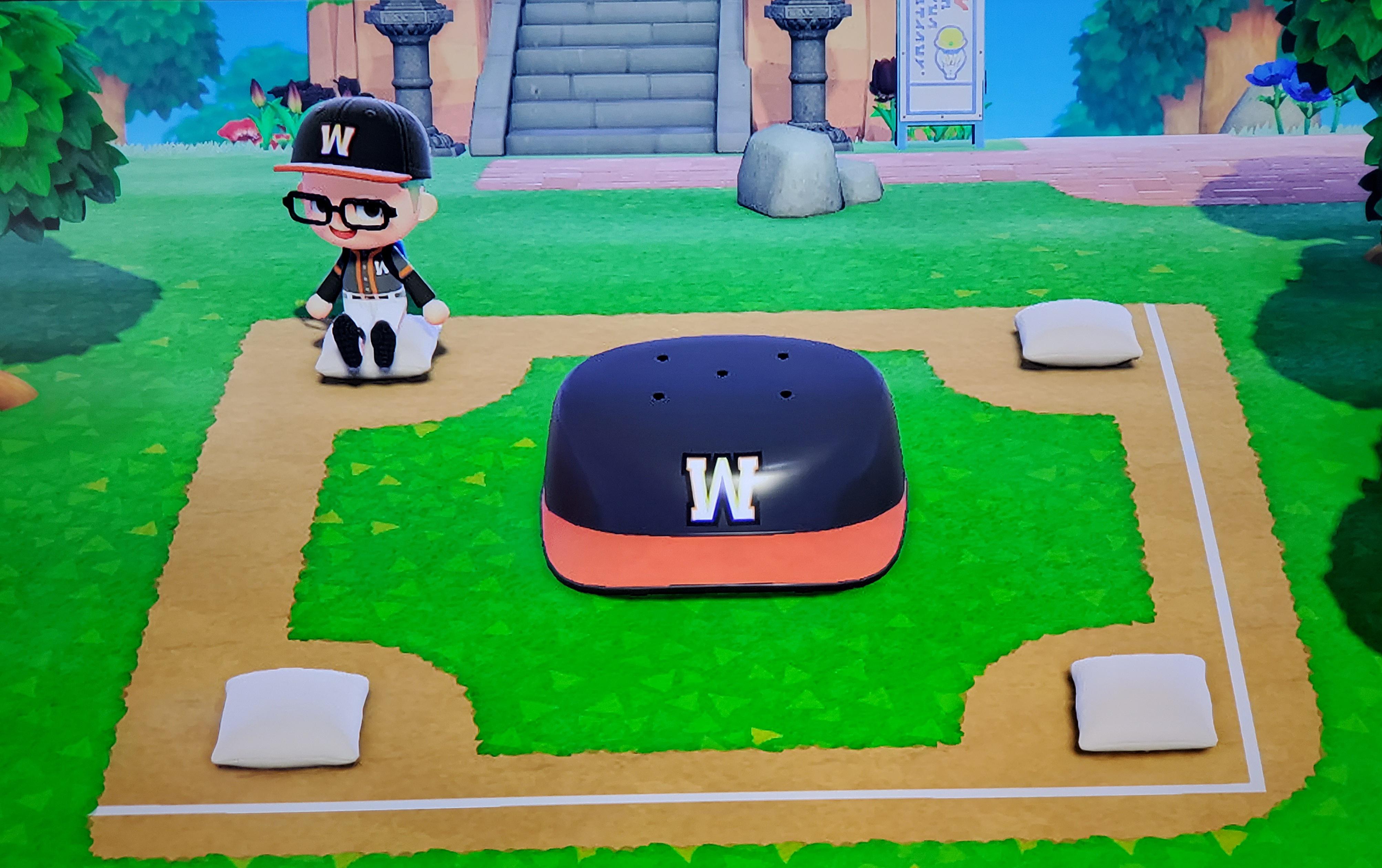 Finally found a place for my baseball hat table r/AnimalCrossing