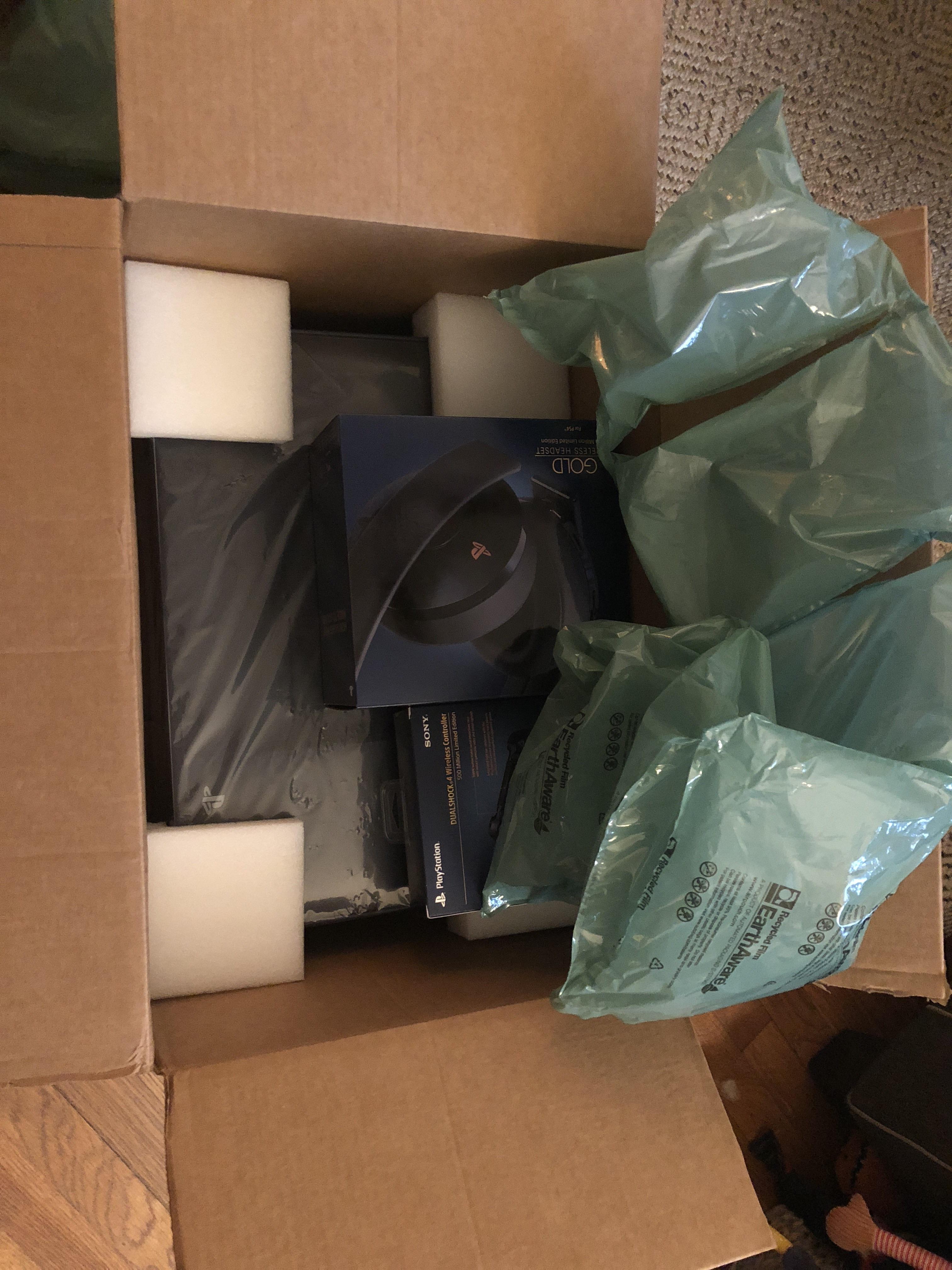 GameStop 500 Mill Bundle delivered. Surprised at how well packaged it