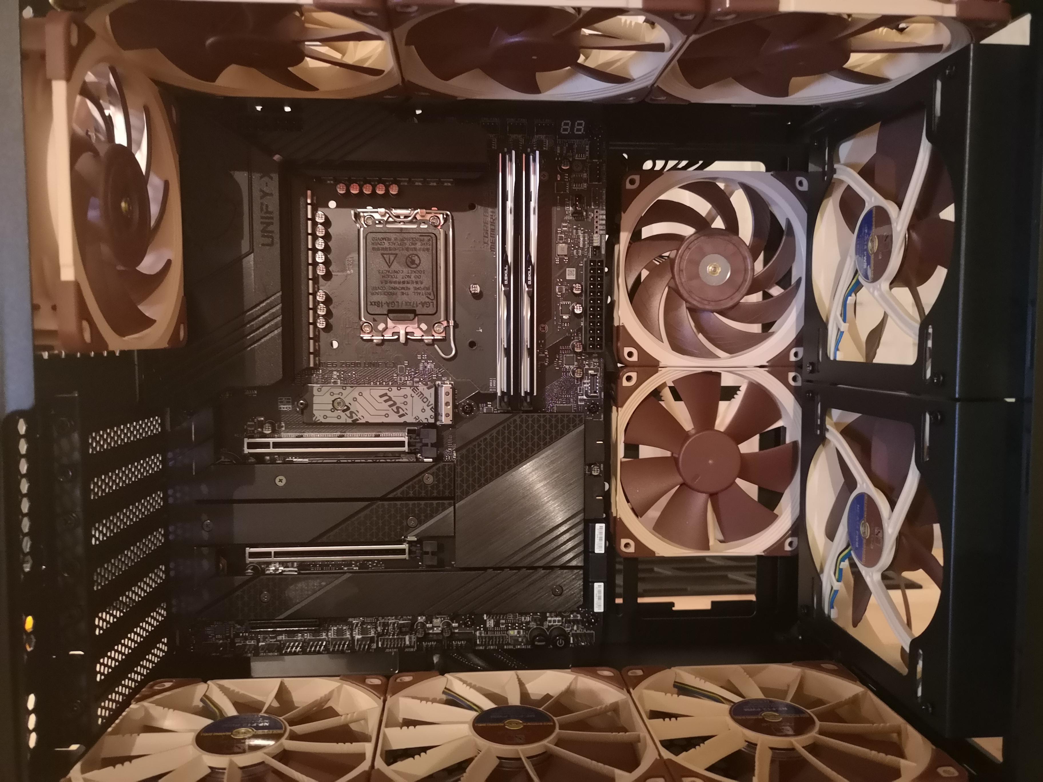 Lian Li o11 mini : r/Noctua