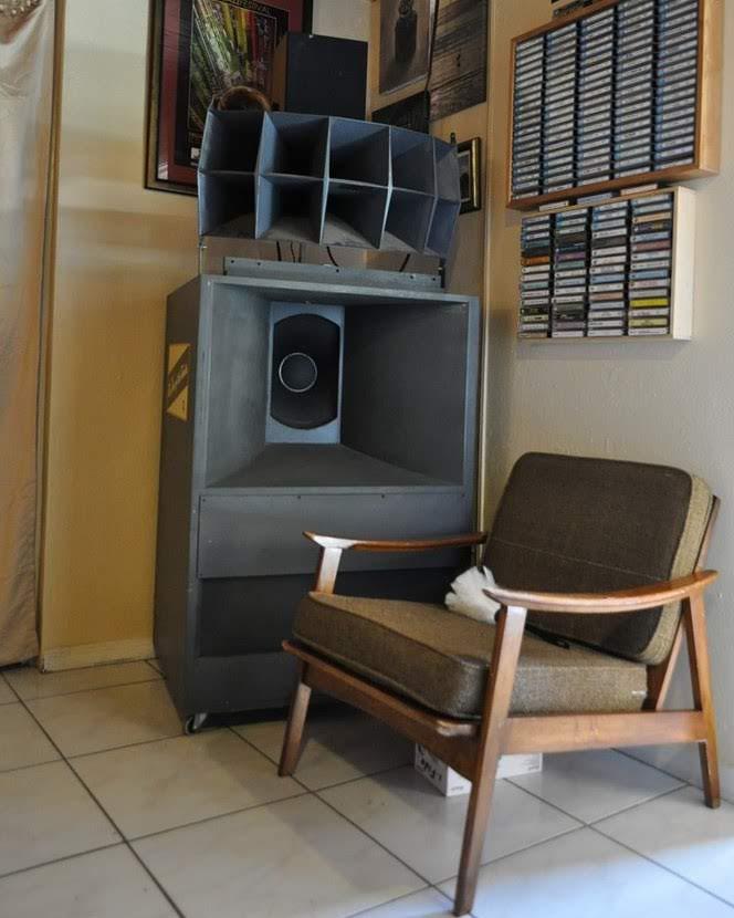 Just had somebody on here "educate me" on how awesome their Logitech