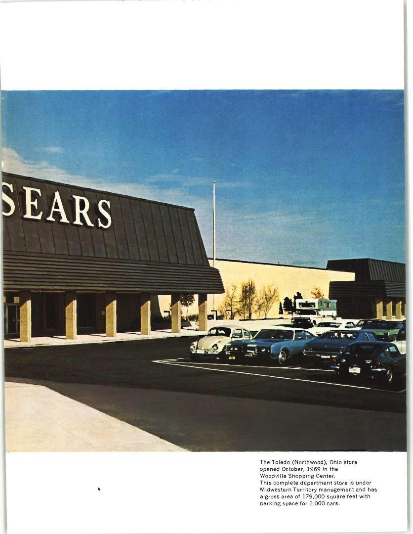 Sears in Toledo (Northwood) in the Woodville Shopping Center (1969) r/toledo
