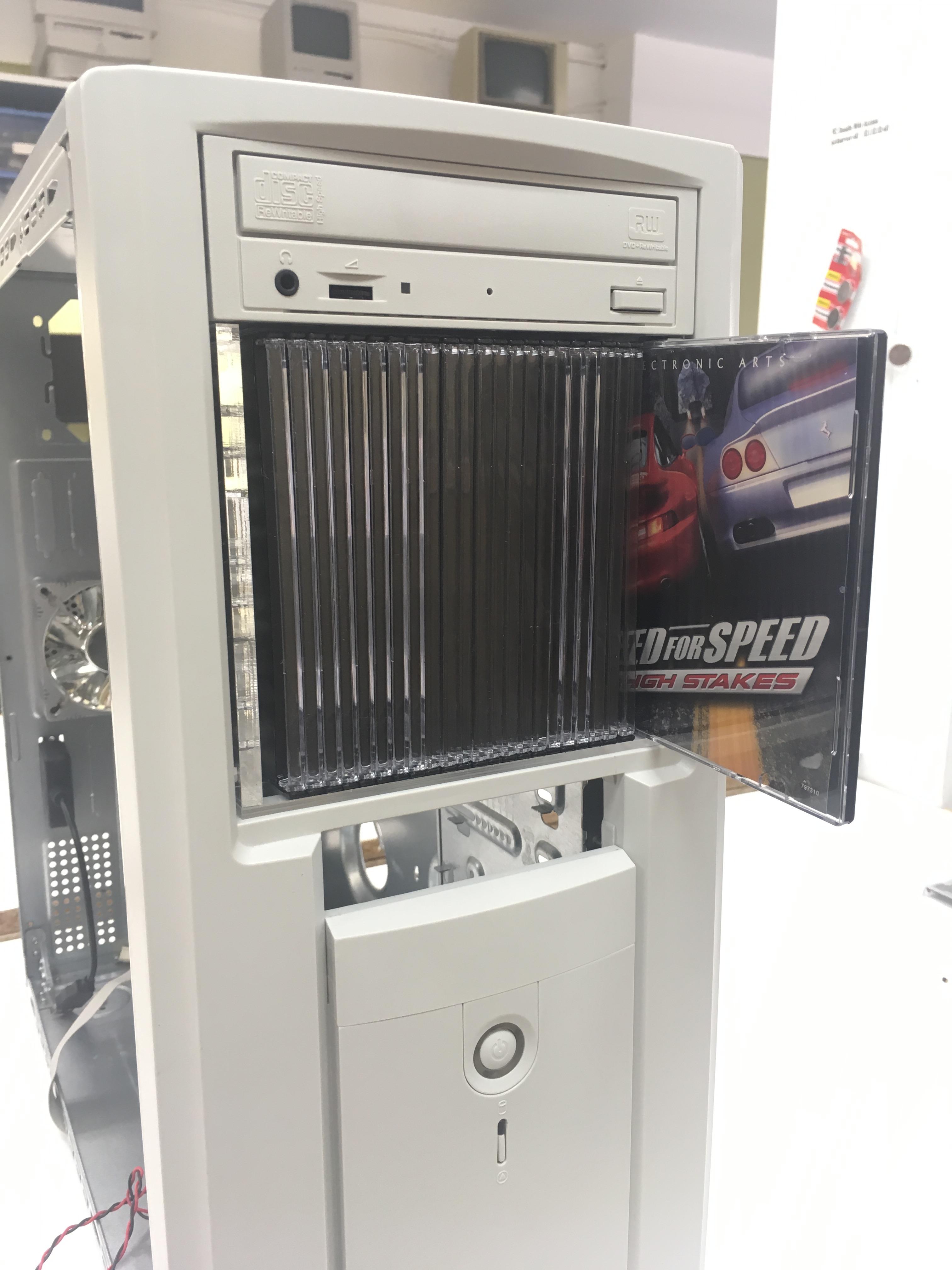 Laser cut CD storage, organize your collection in X3 5.25" Drive bays
