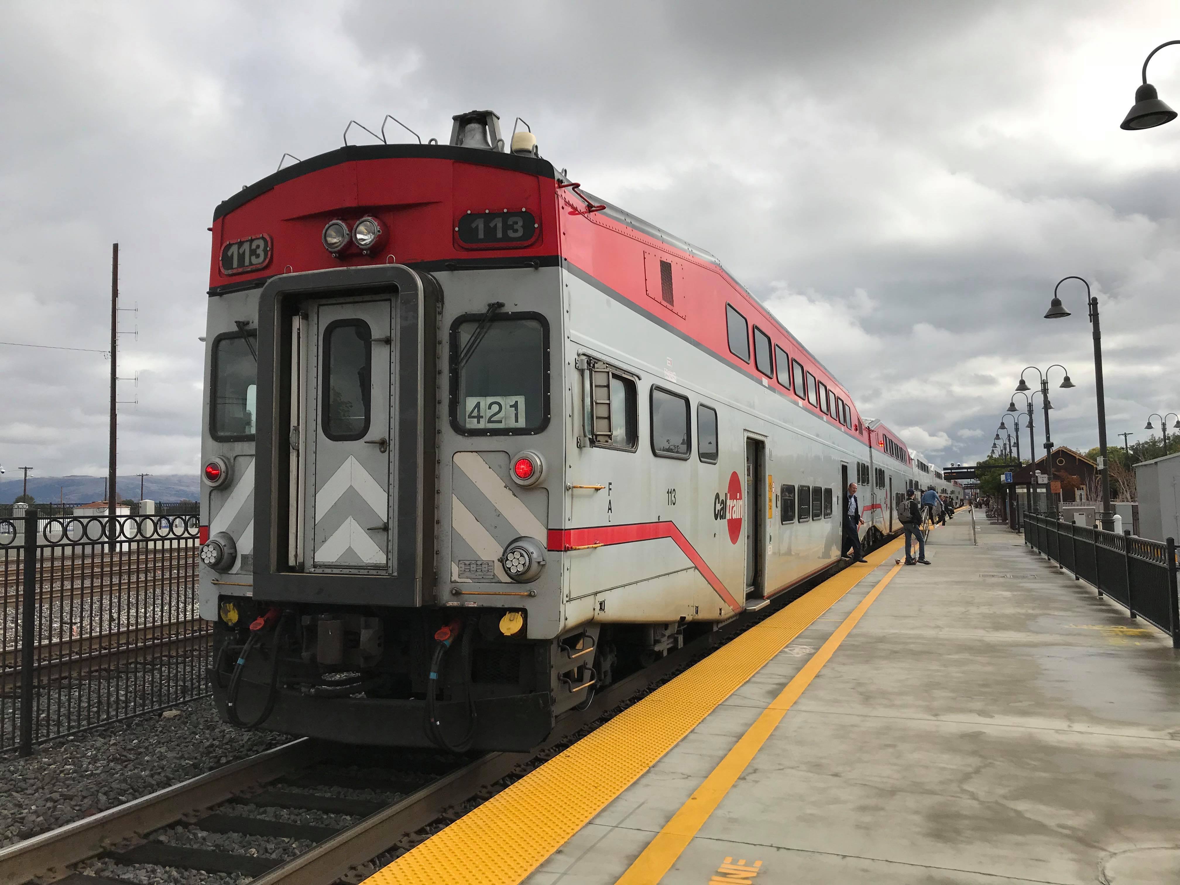 Caltrain Bombardier Cabcar 113 Resting at Santa Clara Depot (11/24/18