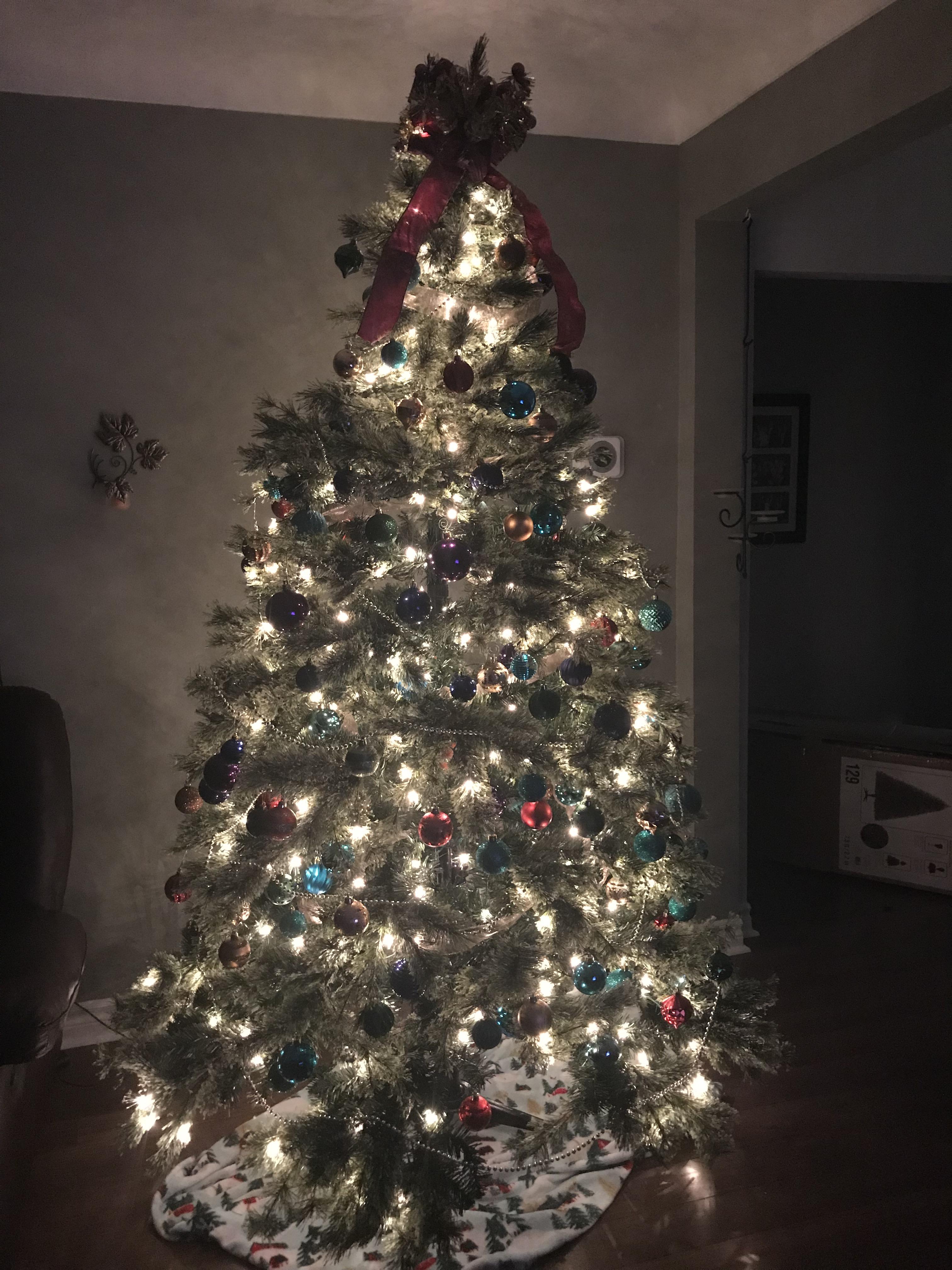 Just finished putting my tree up! r/ChristmasTrees