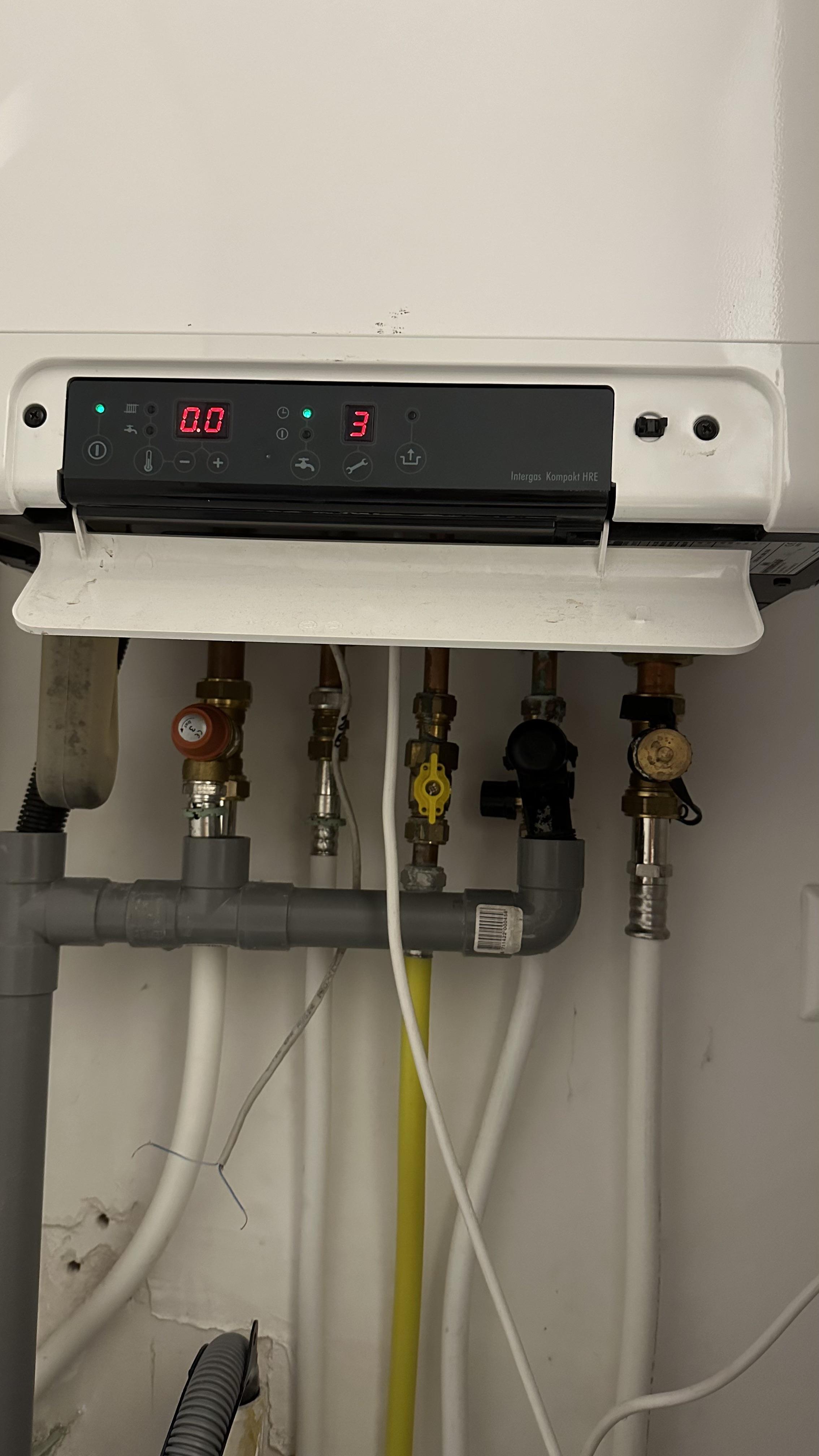 Help needed with Intergas boiler pressure issue