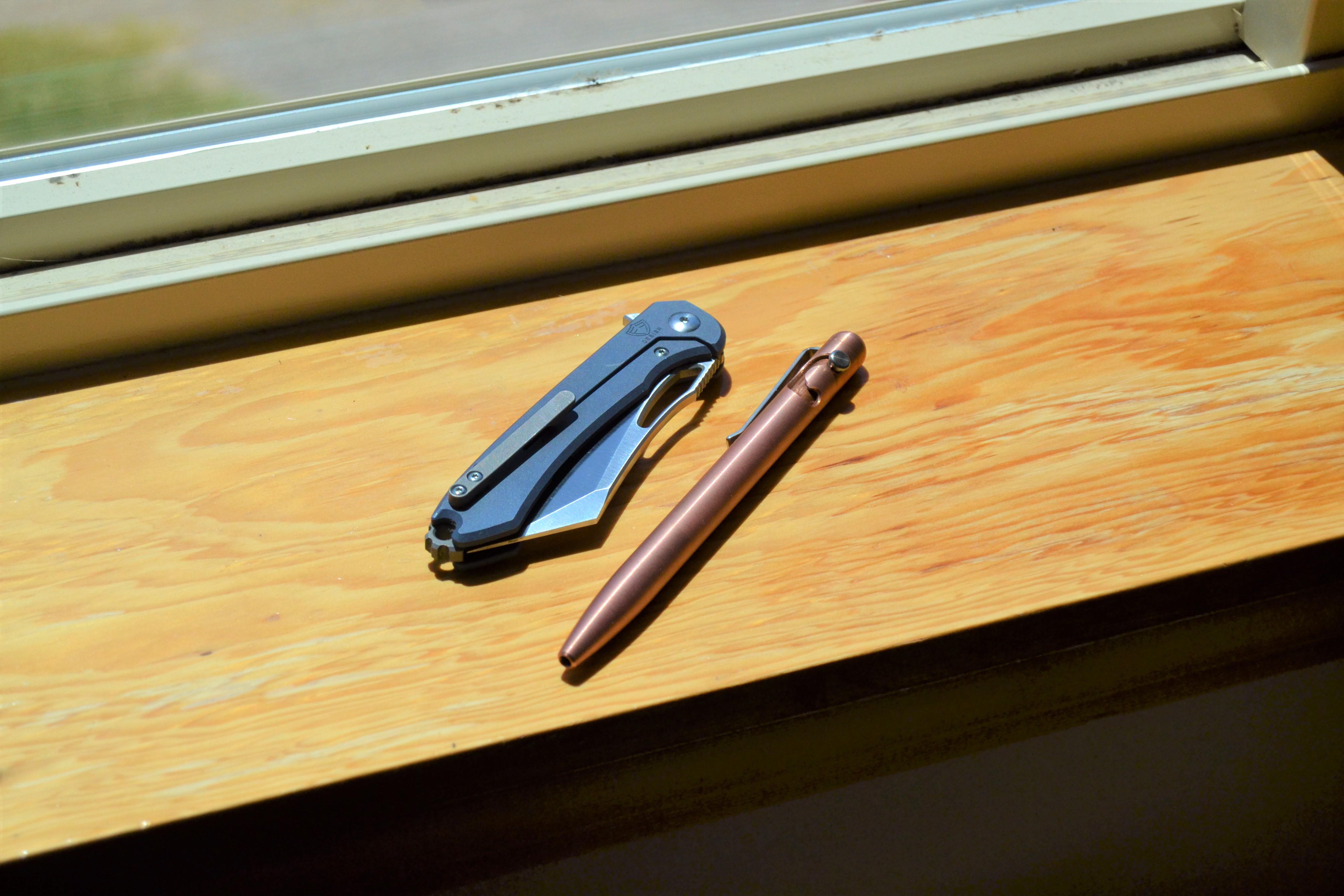 The Knife/Pen Pairing for the Day r/EDC