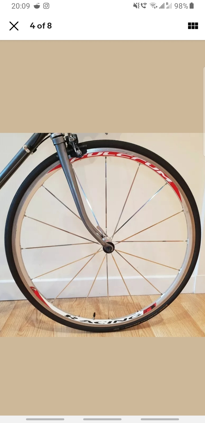 Planning to buy a Bianchi bike on ebay. Are these real Fulcrum Racing 3