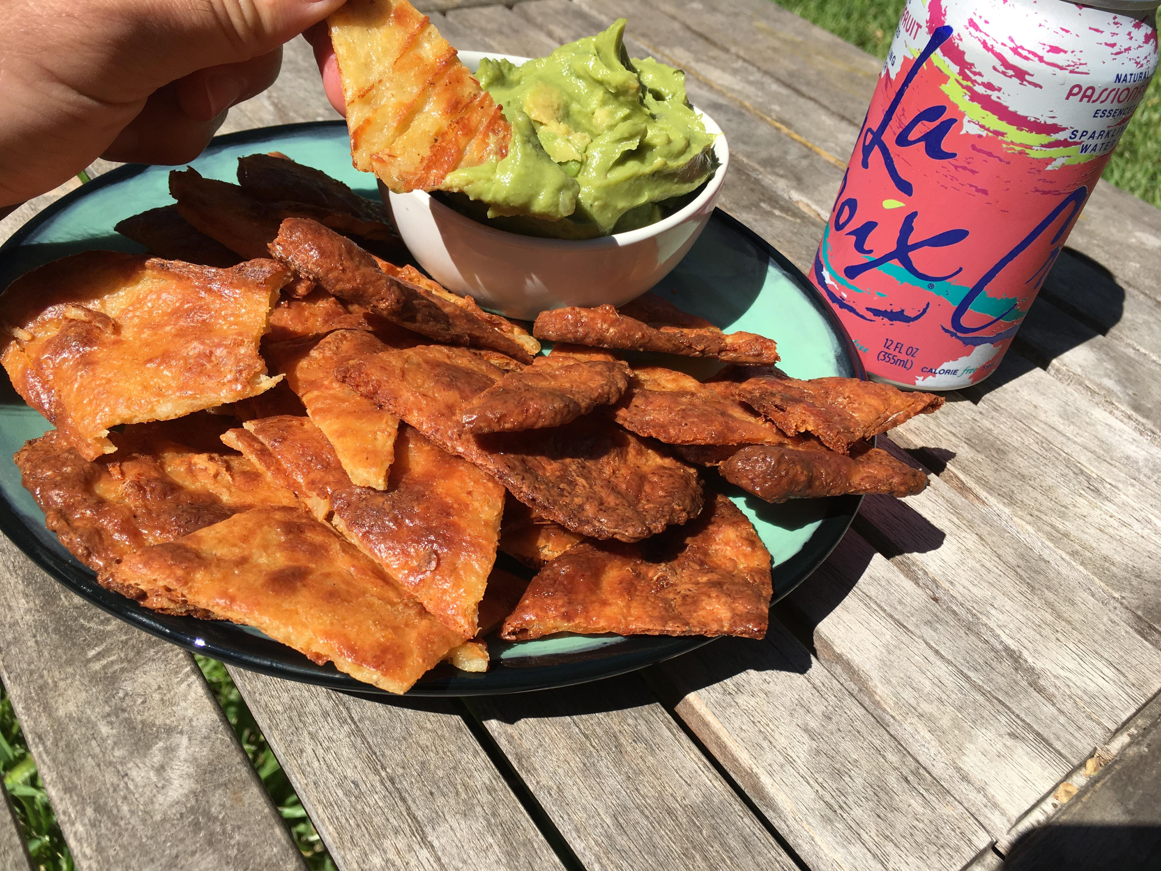 This Keto Cheesy Chips recipe saved my arse on Friday when I was