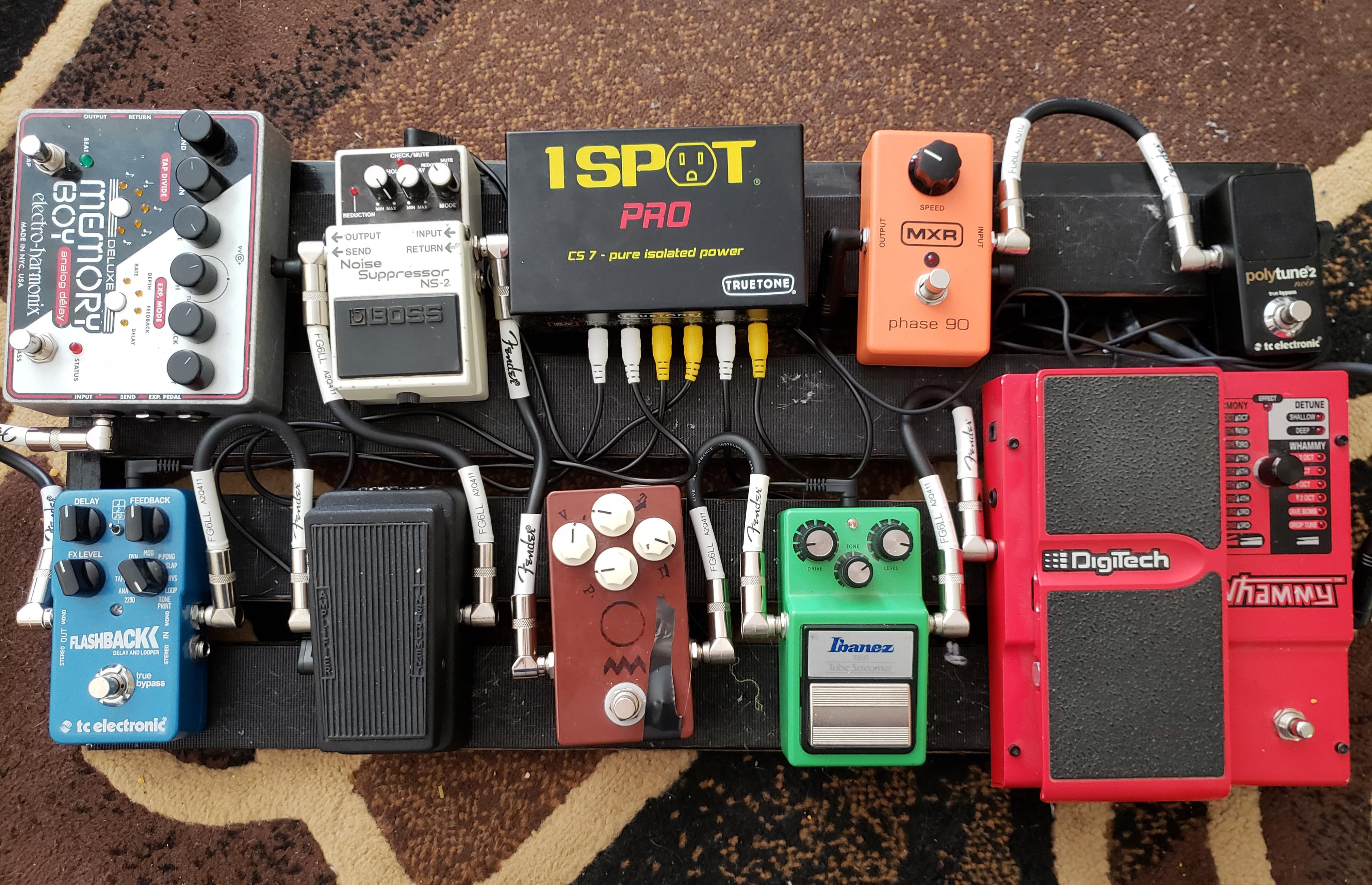 Filled up a few blank spots on my board, biggest pedalboard I've ever