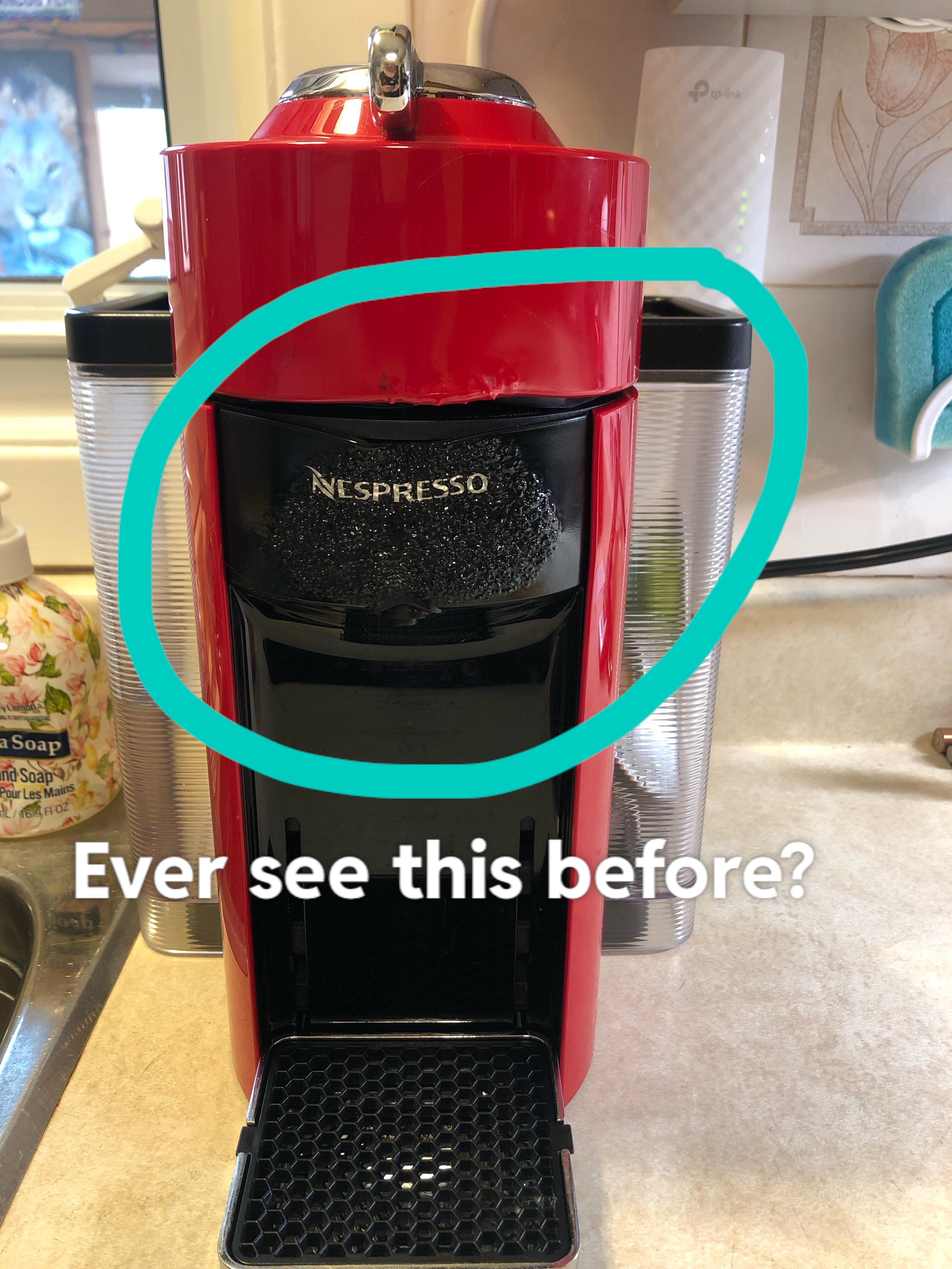 NESPRESSO COFFEE MACHINE r/nespresso