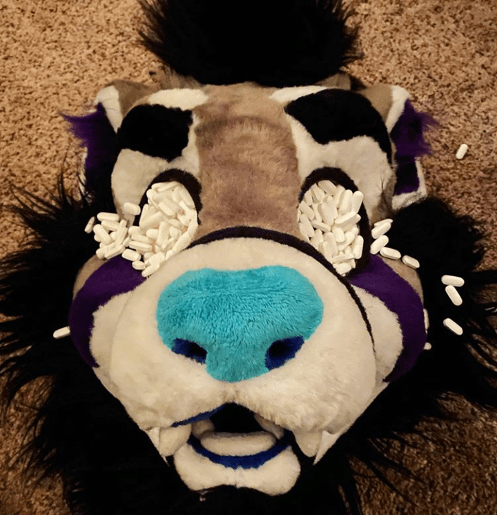 ew gross weeeeird. r/oddlyterrifying