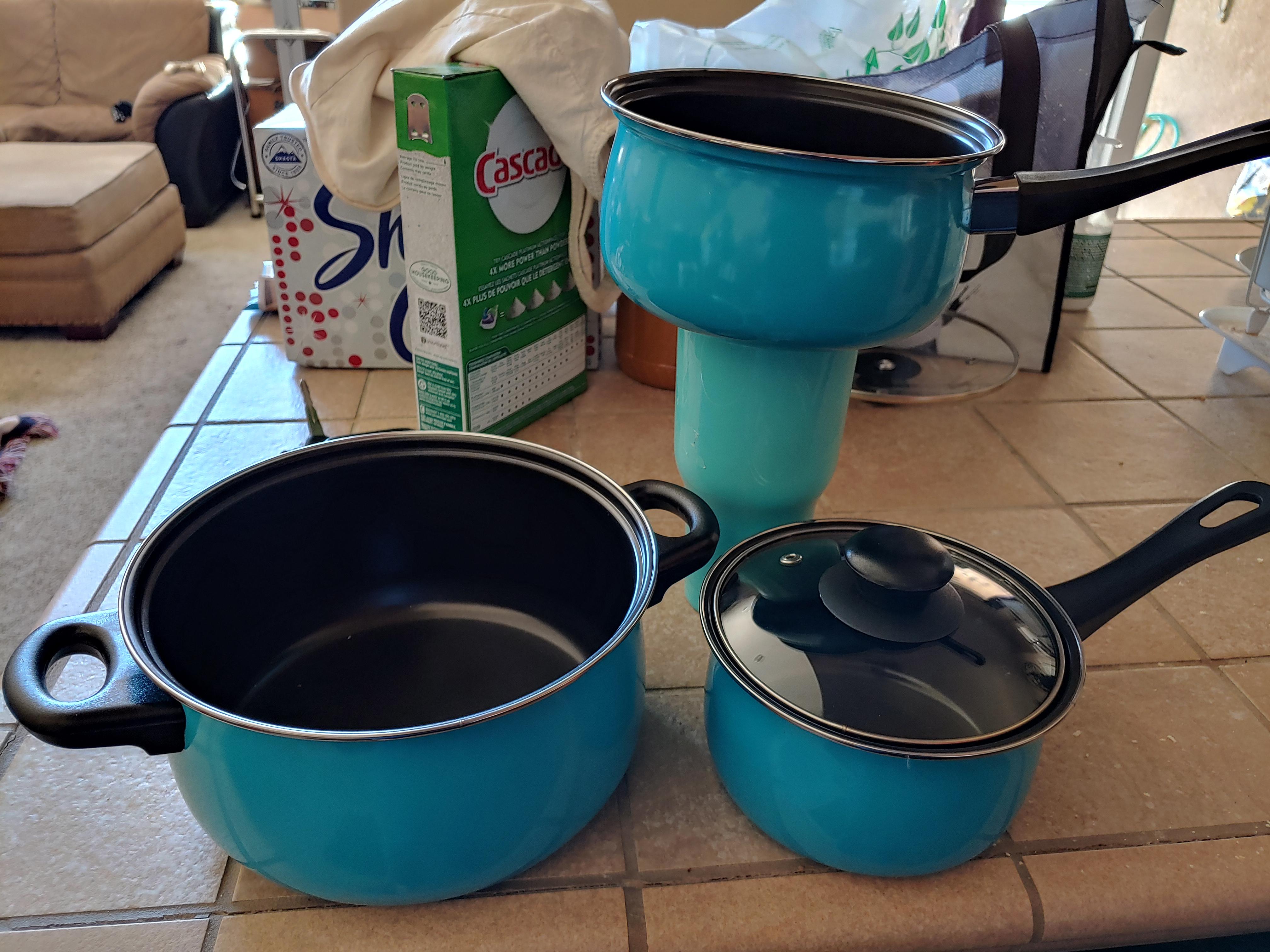Blue Saucepans! r/ThriftStoreHauls