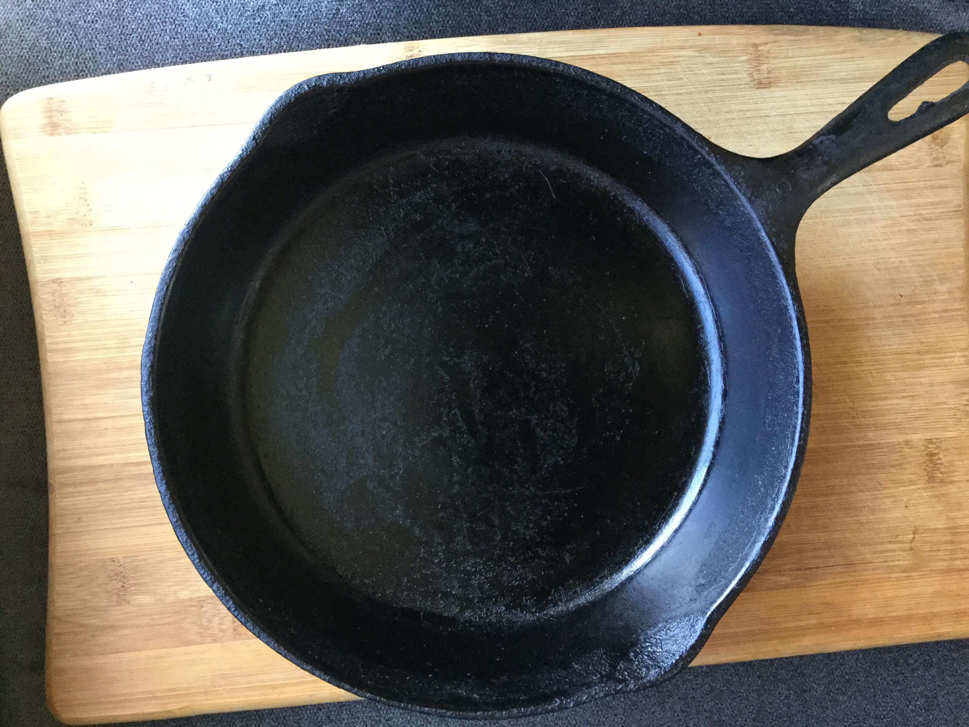A Wellseasoned Skillet From 1920 R/castiron atelieryuwa.ciao.jp