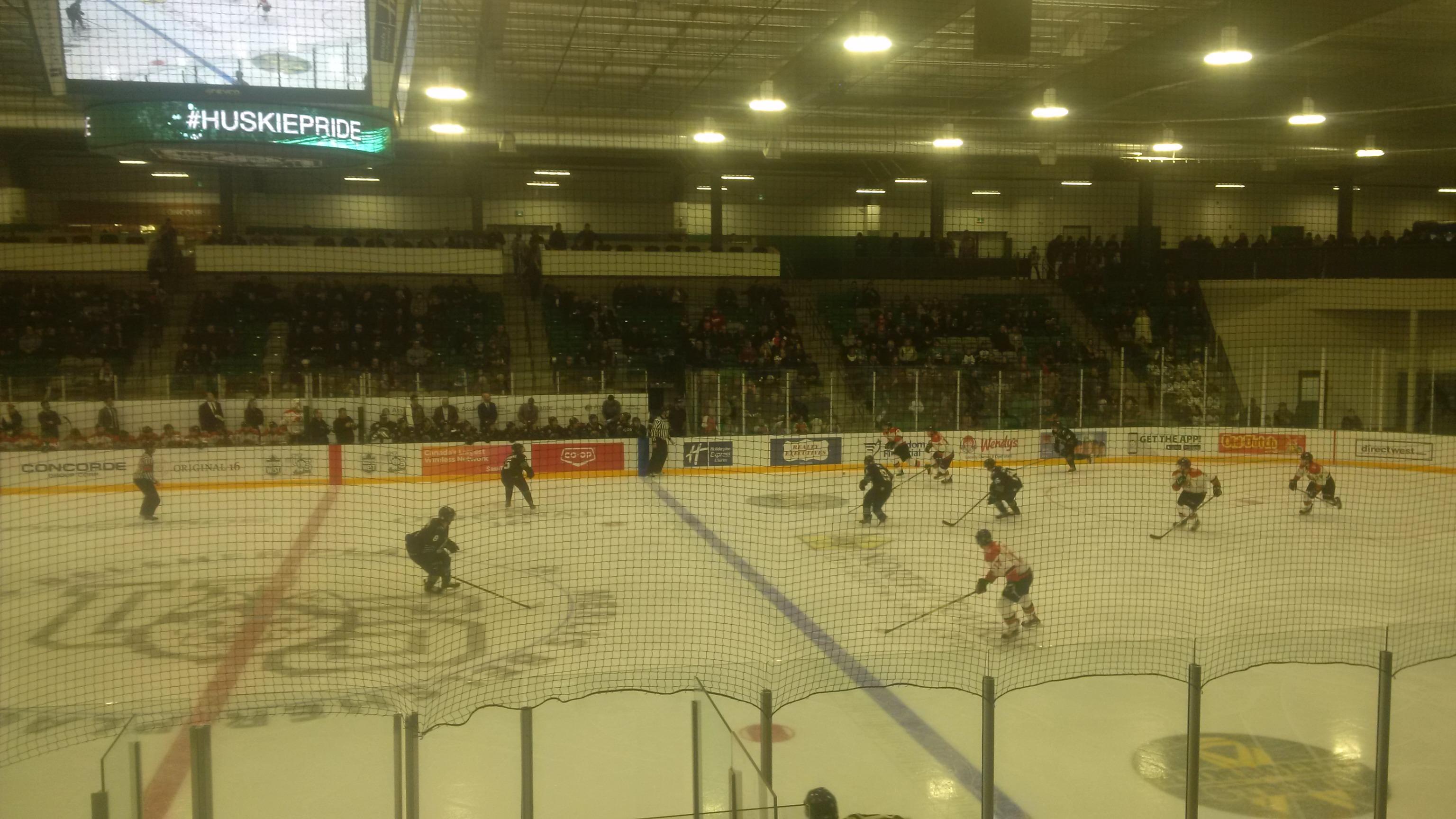 New Merlis Belsher Rink. Nets drive anyone else crazy?? r/saskatoon