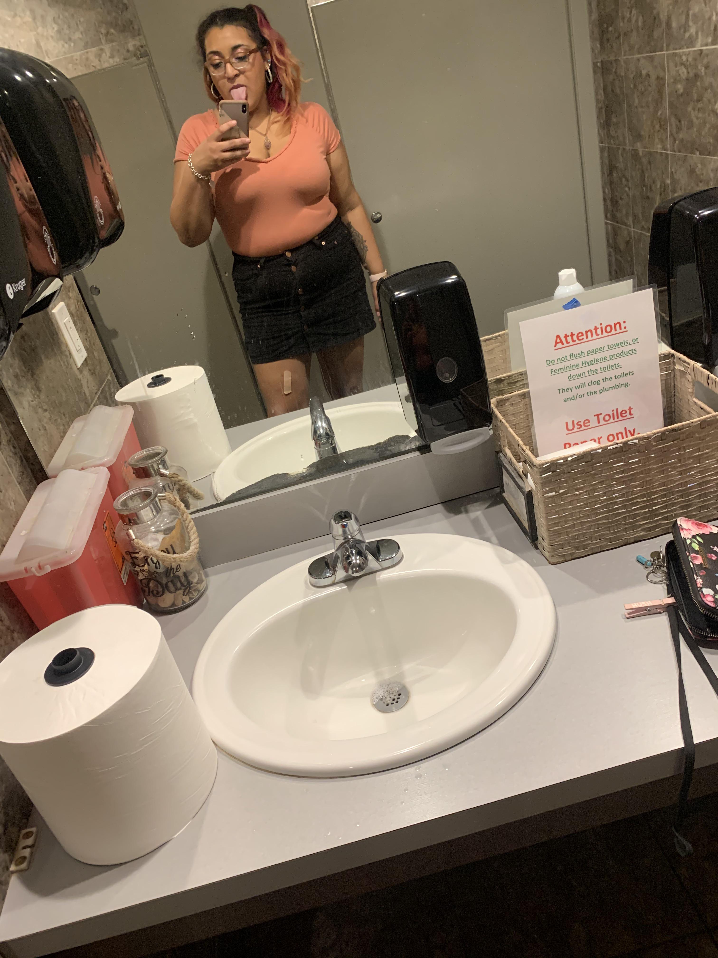 Classic work bathroom selfie, what do you think? 🥰 [24F] amihot
