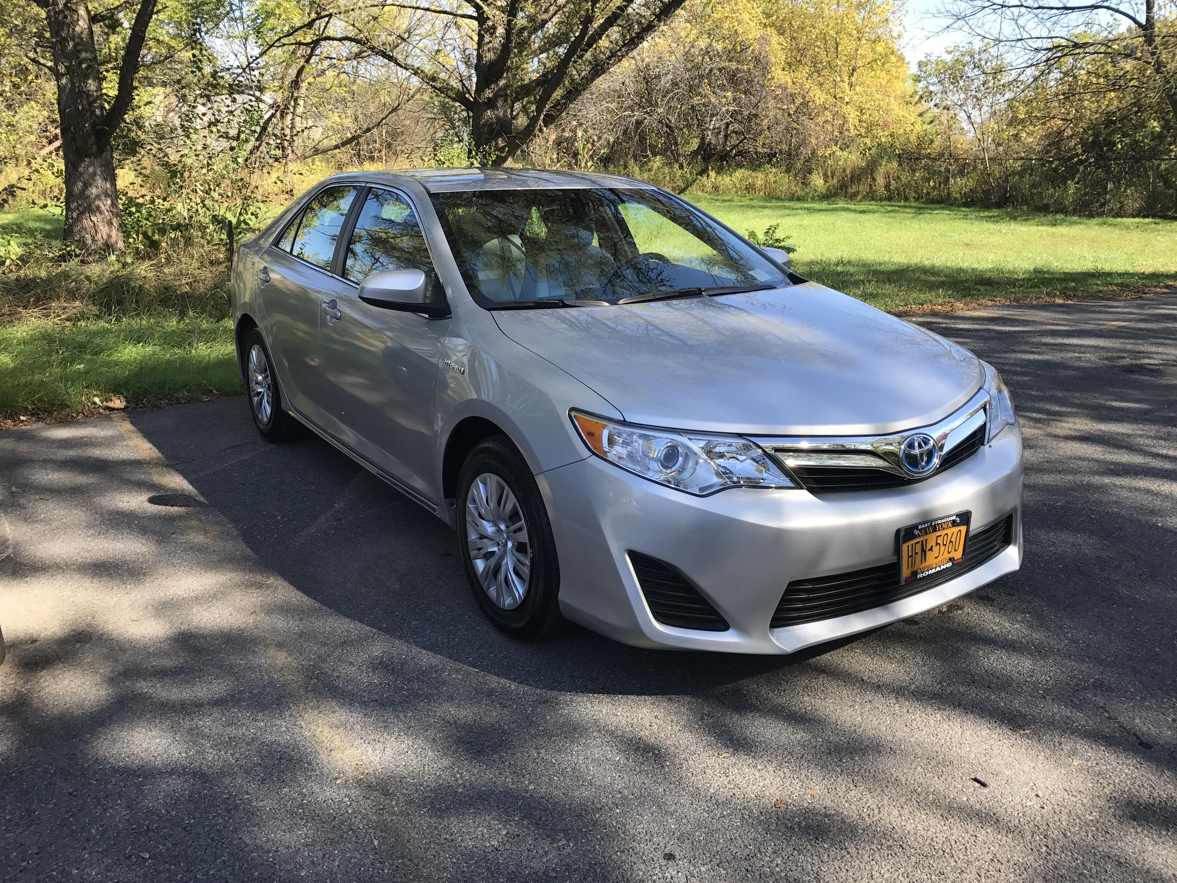Roast the car I just bought! '14 Toyota Camry Hybrid r/RoastMyCar