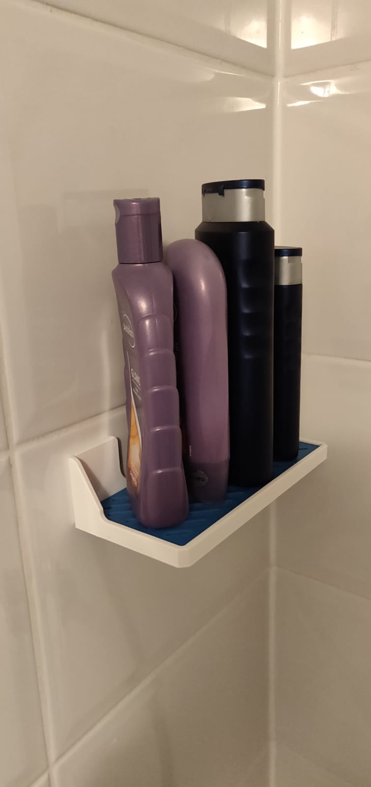 Needed a place to store my shower gels and shampoos for the shower! r