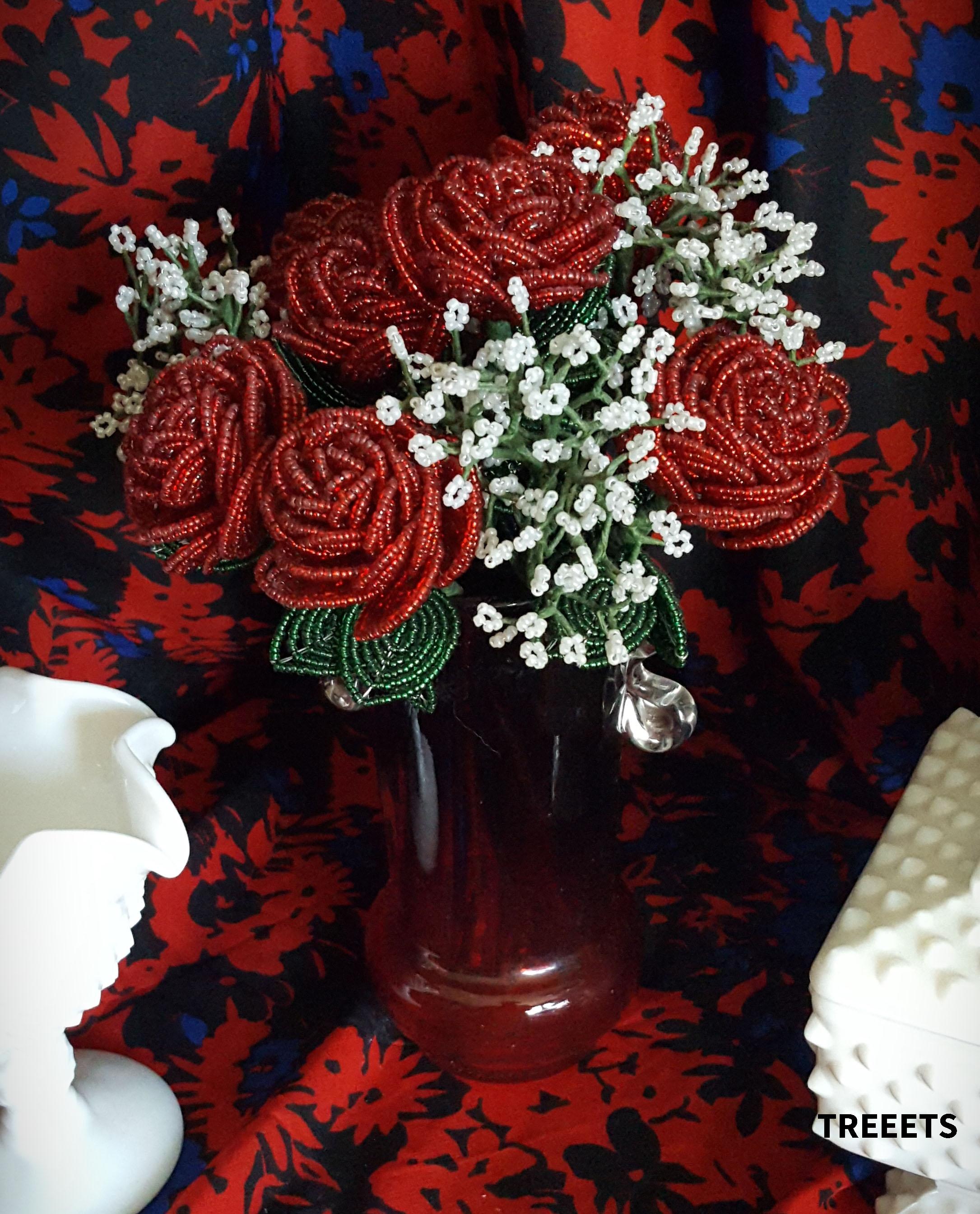 The first French beaded rose bouquet I ever made! r/crafts