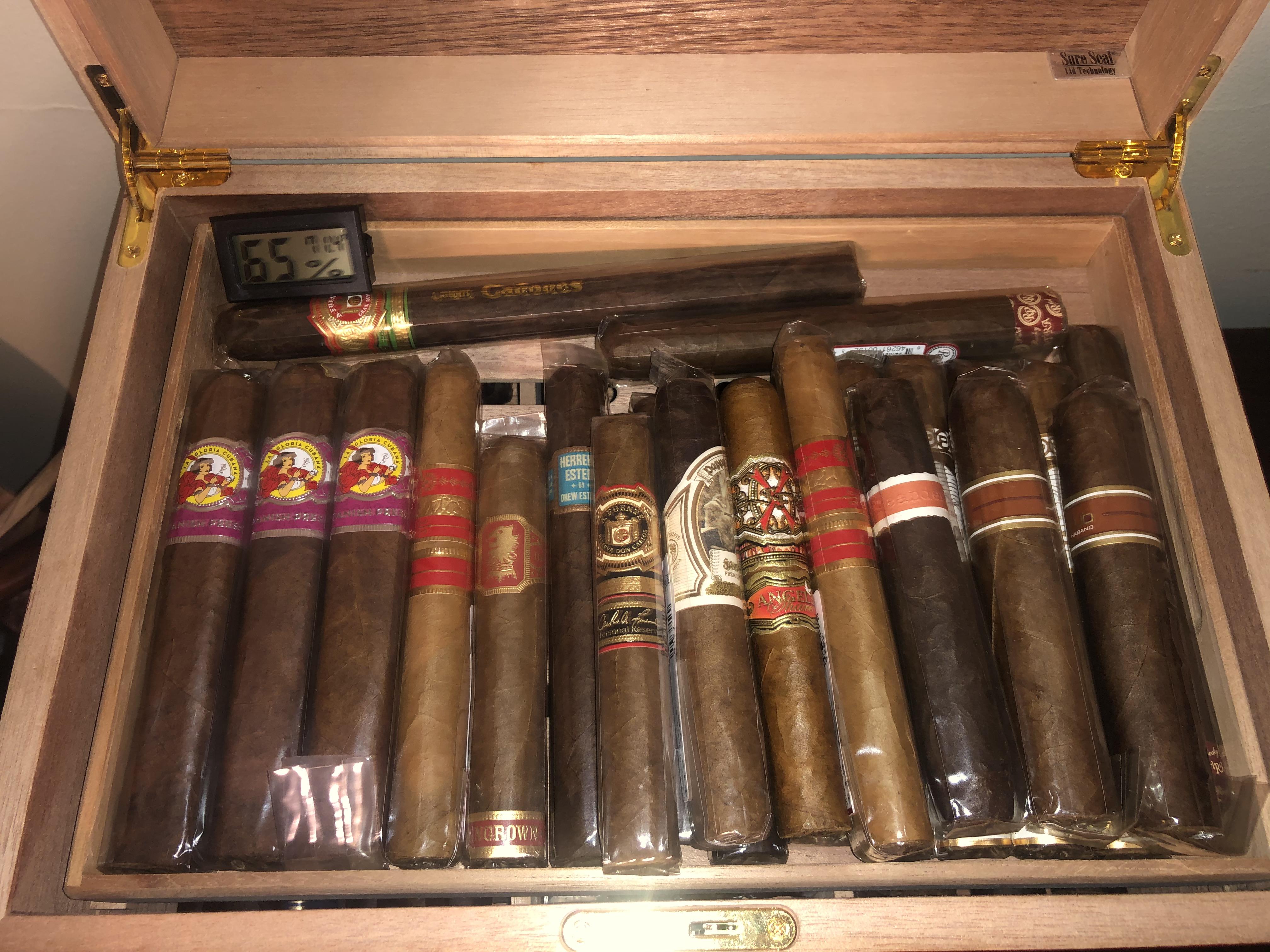 My first humidor, seasoned and ready to go! r/cigars