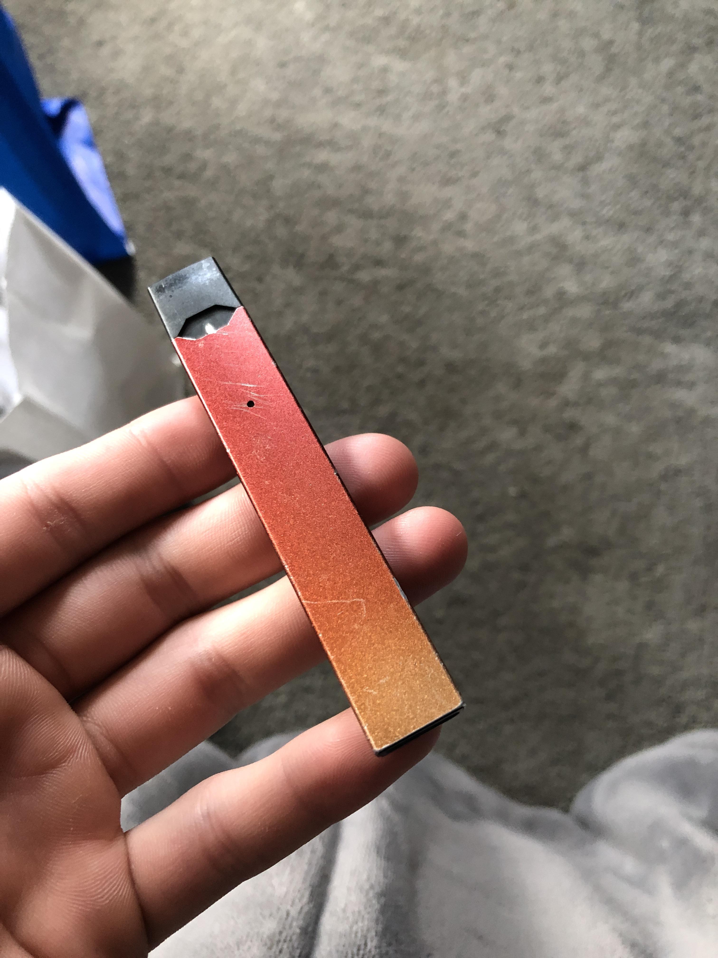 Just gave my red juul a fade ) juul