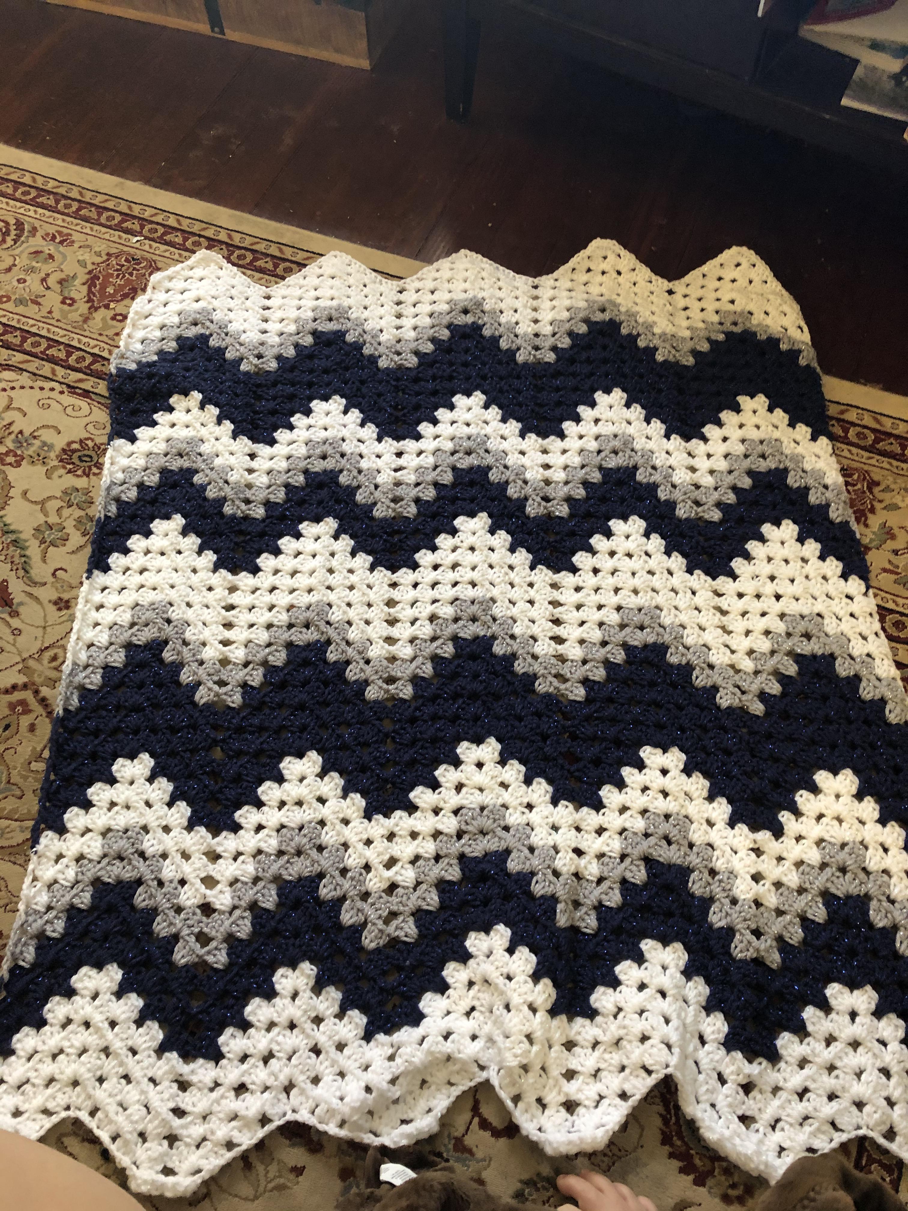 I’d never done a granny square zig zag before and I love it! Chunky