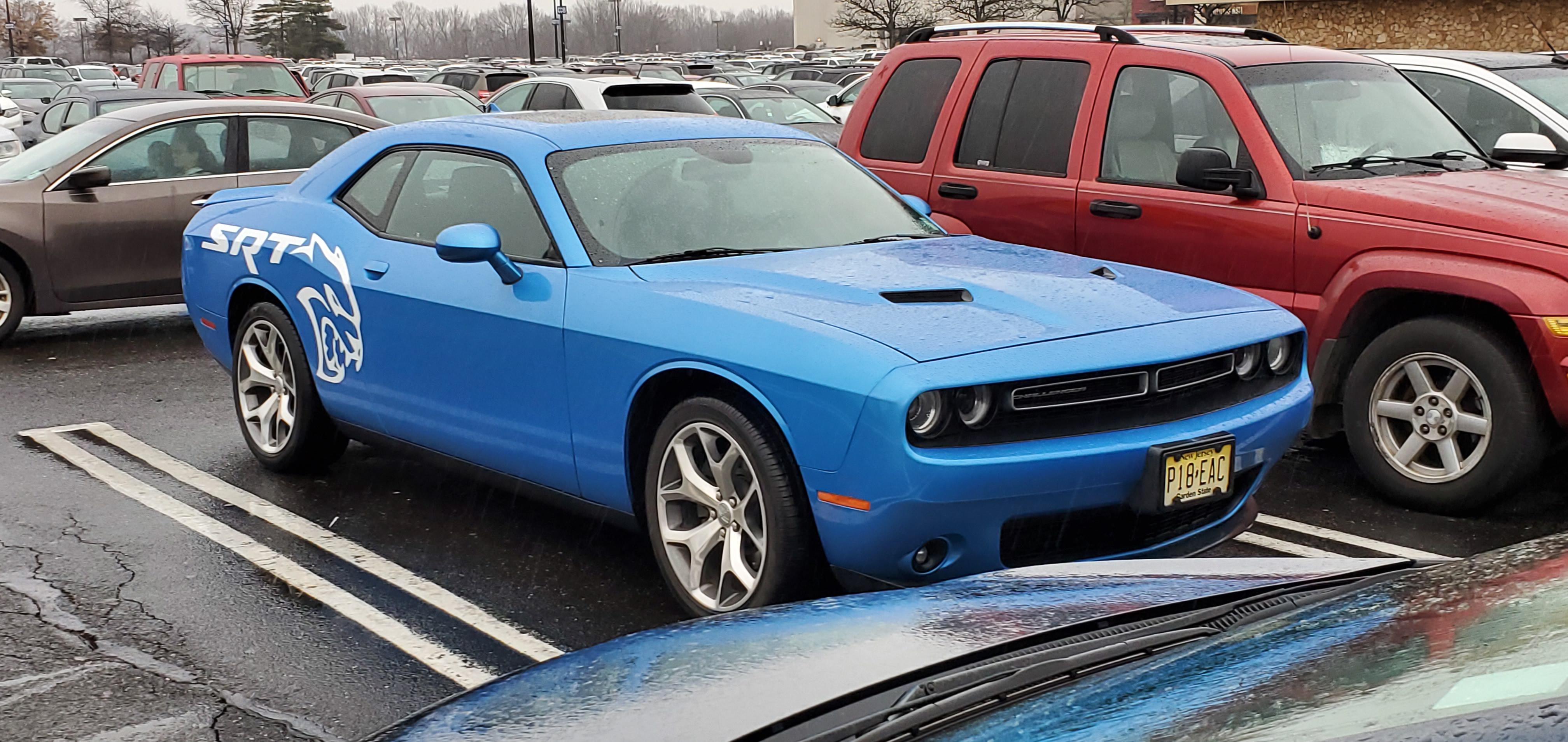 One of those rare SXT Hellcats 😂😂😂 r/Challenger