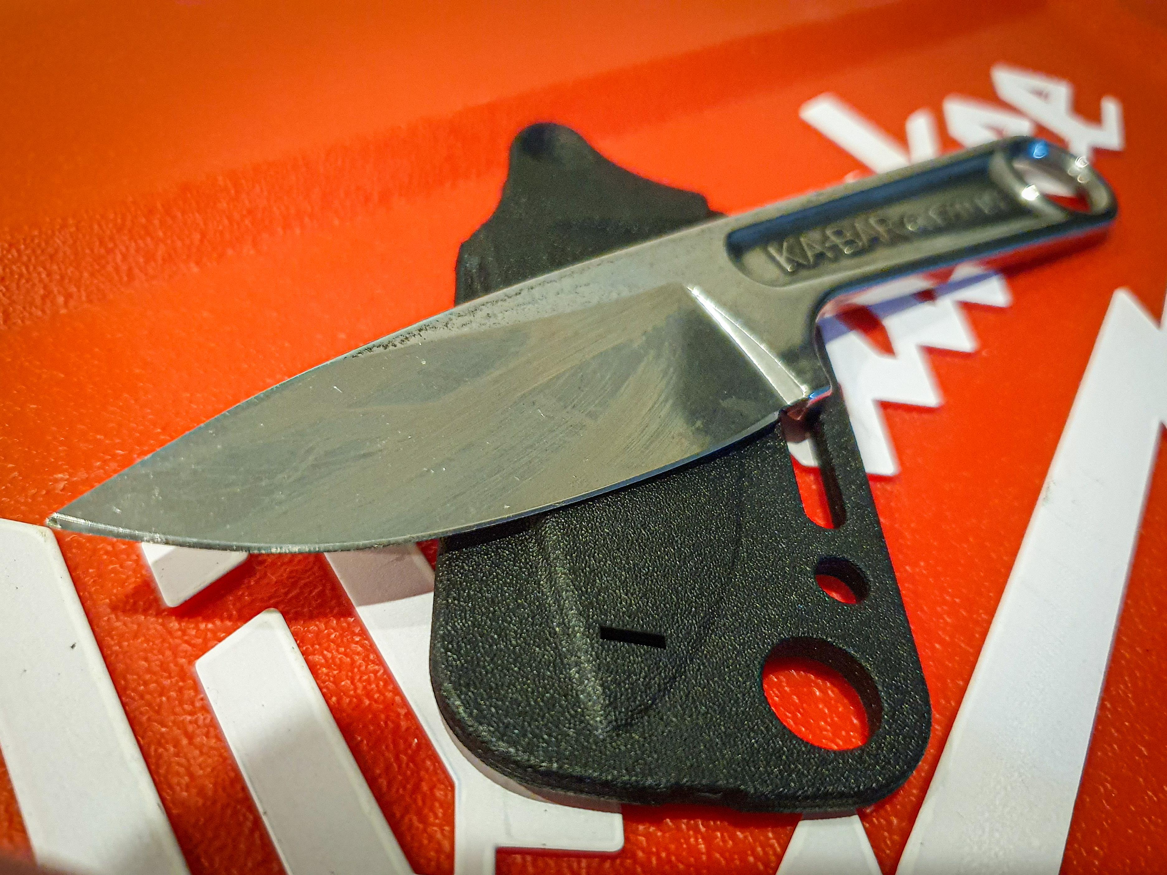 New knife reminds me of Scrubs "Knife wrench!", the Kbar